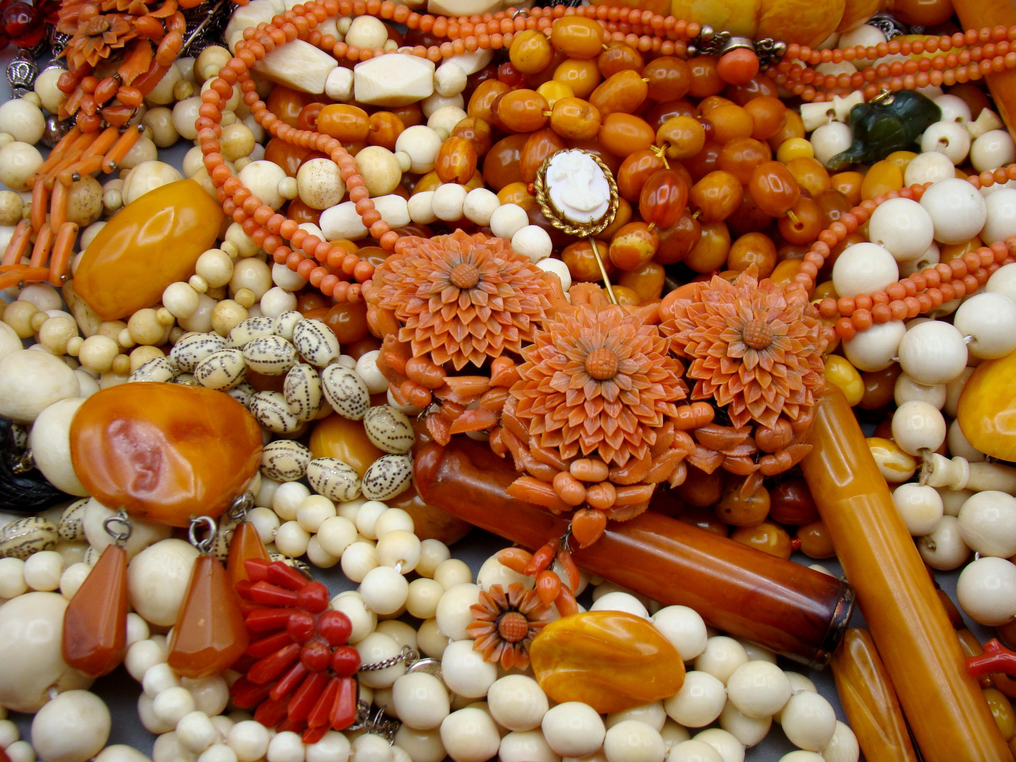 Jewellery - Kingdom of Antique Arts
