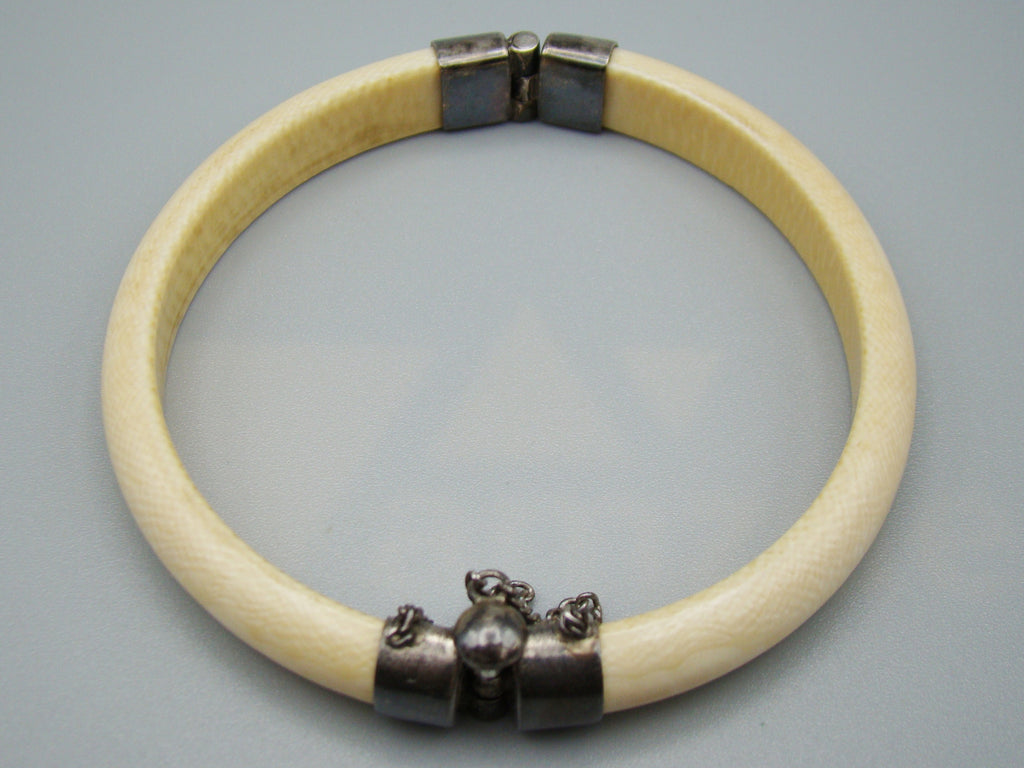 Antique Ivory, Natural Ivory, Ivory Bracelet, Mediterranean Ivory, handcarved Ivory, Asien Ivory, Elephant Ivory