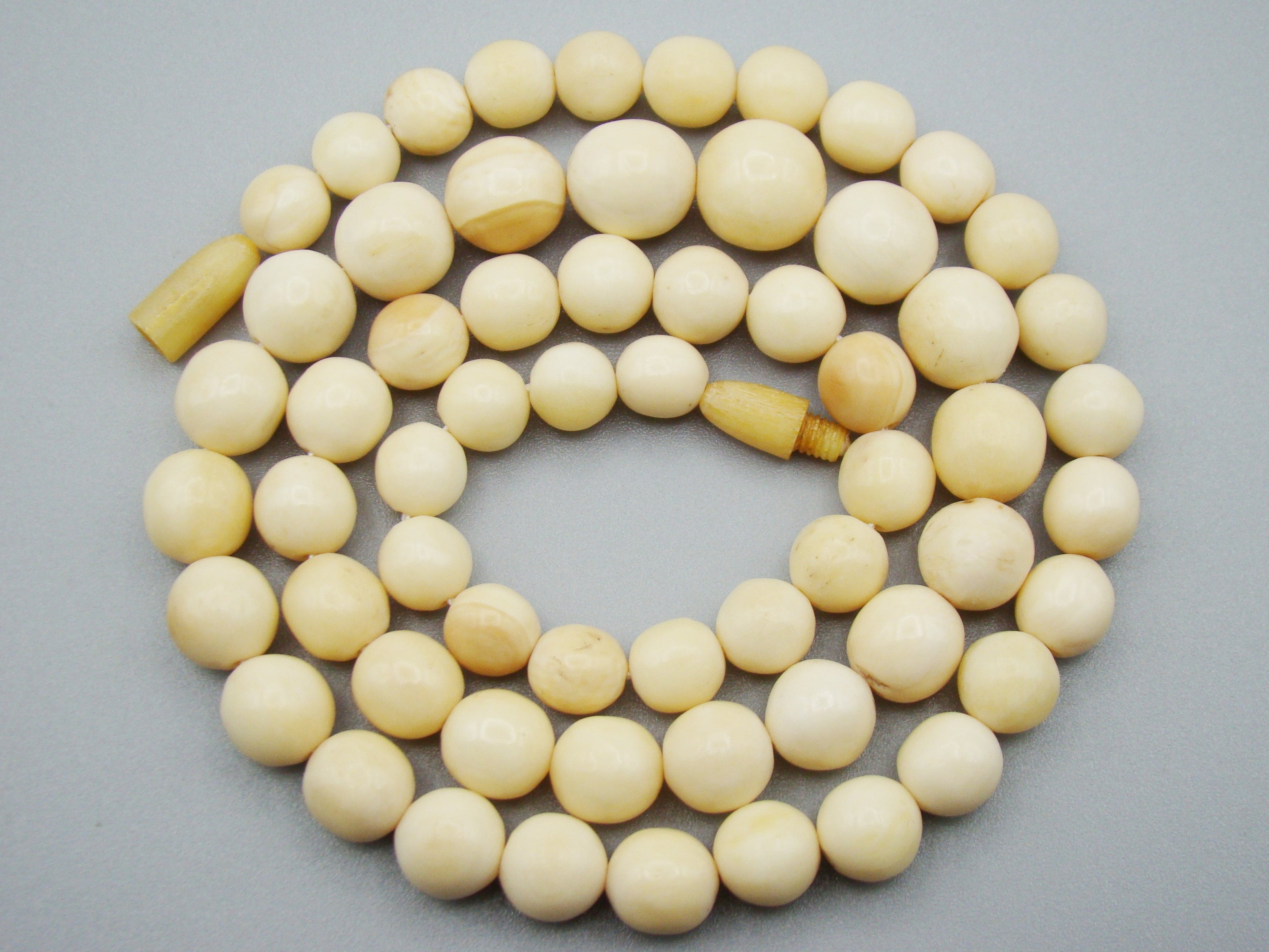 Antique Natural Elephant Ivory Necklace - Kingdom of Antique Arts