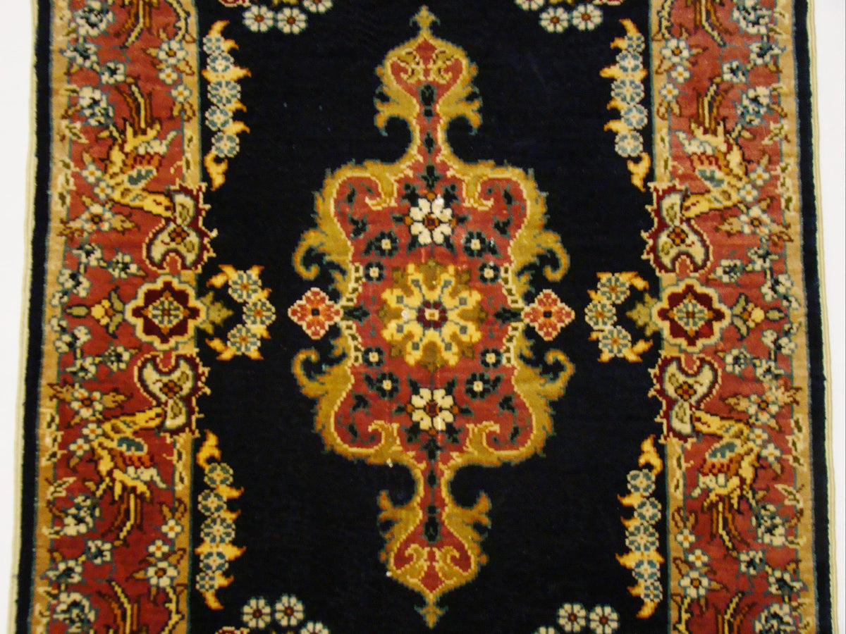 Close-up Detail – Antique Ozipek Hereke Silk on Silk Carpet, Fine Hand-Knotted Weave | Kingdom of Antique Arts