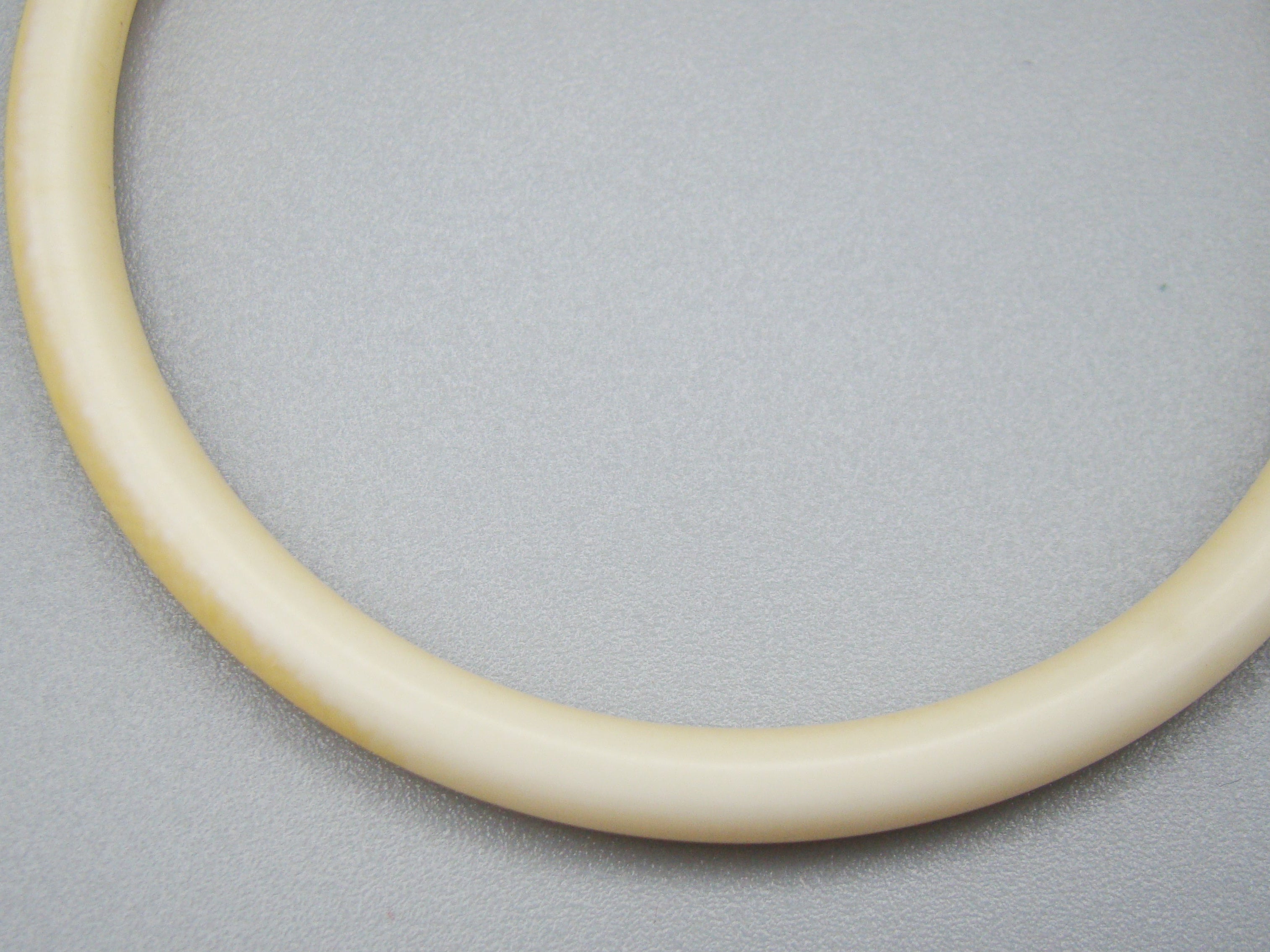 Antique Natural Elephant Ivory Bracelet - Kingdom of Antique Arts