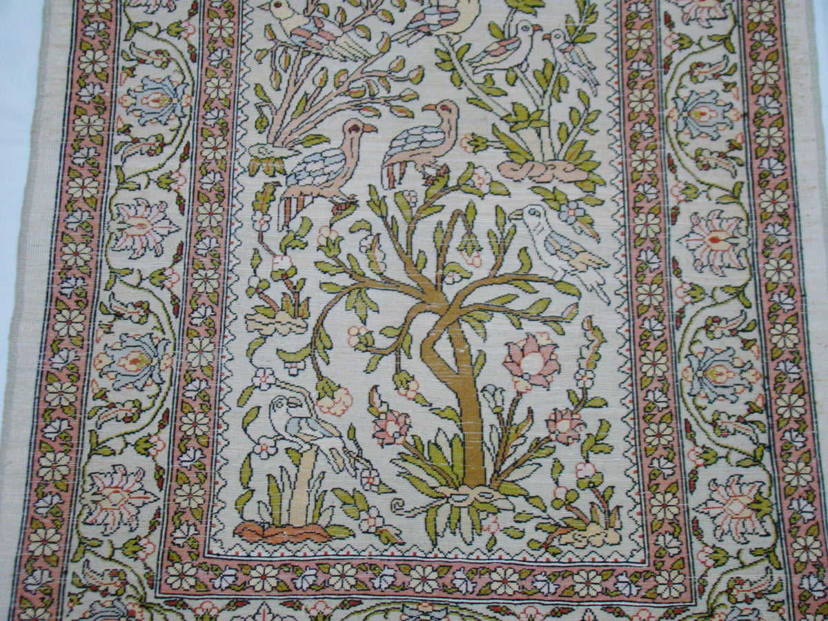 Border Detail – Antique Ozipek Hereke Silk Wall Carpet, Real Gold Ropes, No Damage or Repair | Kingdom of Antique Arts