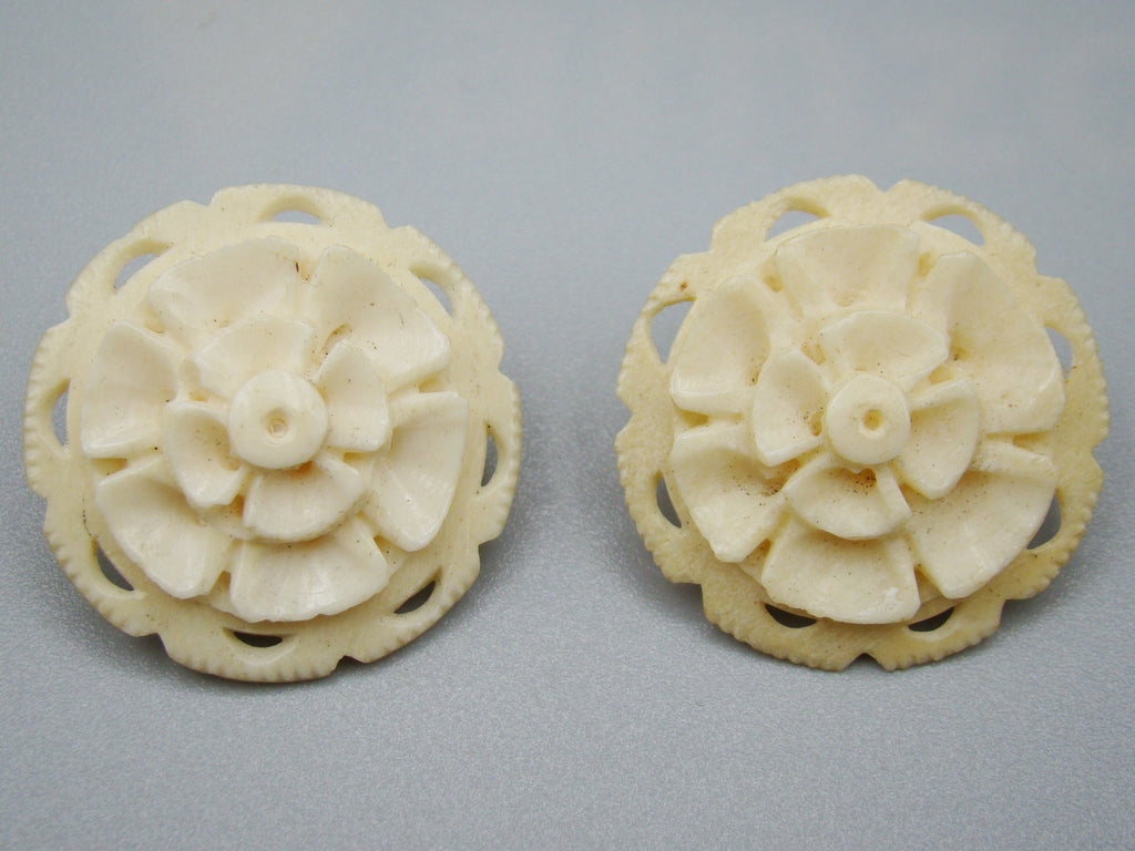 Antique Natural Bone Earrings - Kingdom of Antique Arts