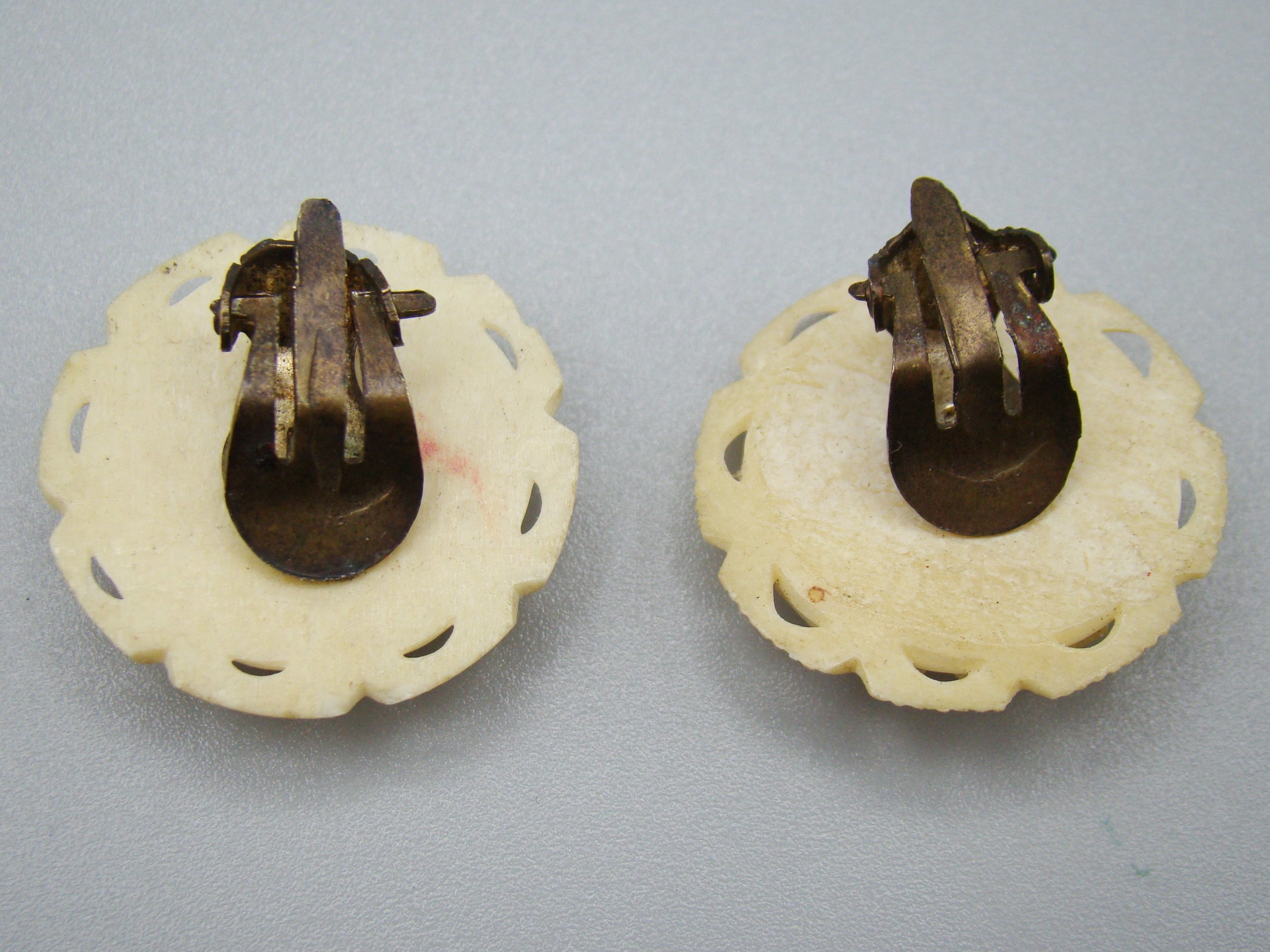 Antique Natural Bone Earrings - Kingdom of Antique Arts