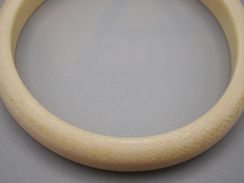 Antique Natural Elephant Ivory Bracelet - Kingdom of Antique Arts