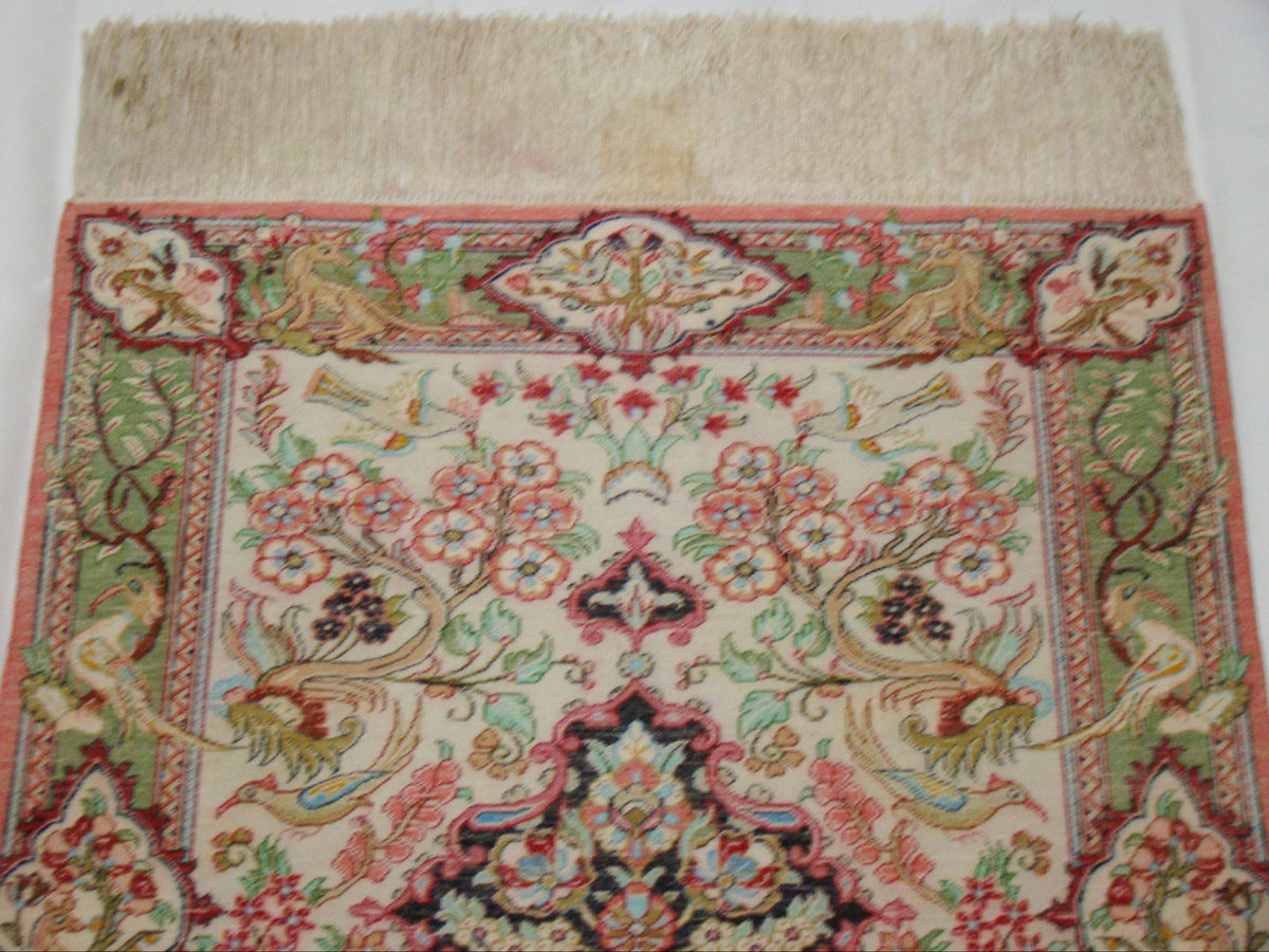 Border Detail – Antique Persian Qom Silk Wall Carpet, Isfahan Motif, Perfect Antique Condition | Kingdom of Antique Arts