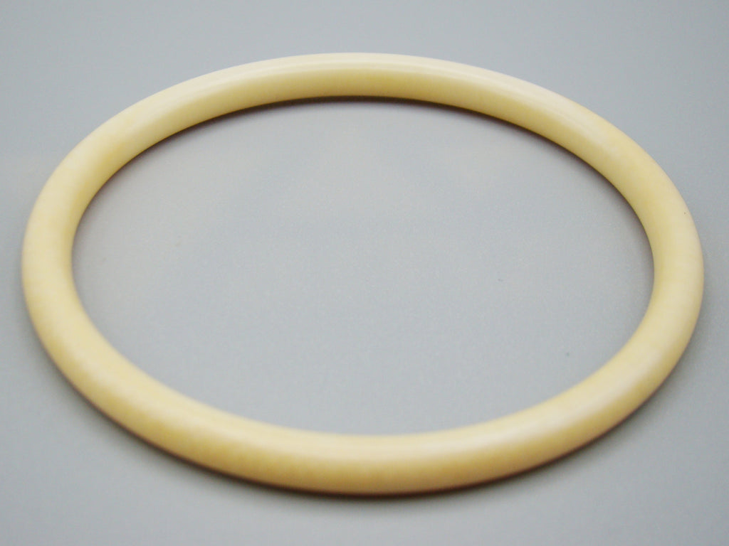 Antique Ivory, Natural Ivory, Ivory Bracelet, Mediterranean Ivory, handcarved Ivory, Asien Ivory, Elephant Ivory