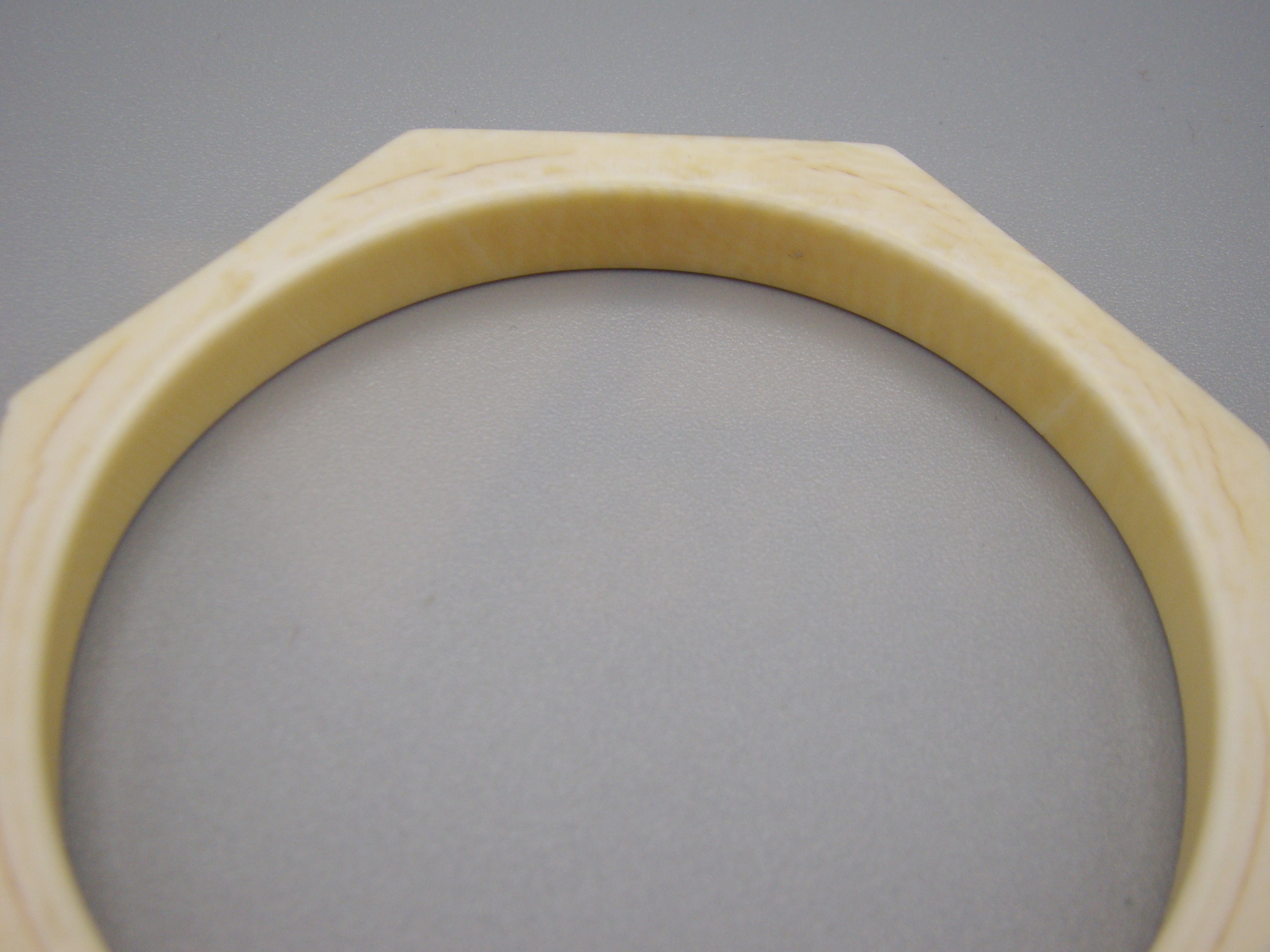 Antique Natural Elephant Ivory Bracelet - Kingdom of Antique Arts