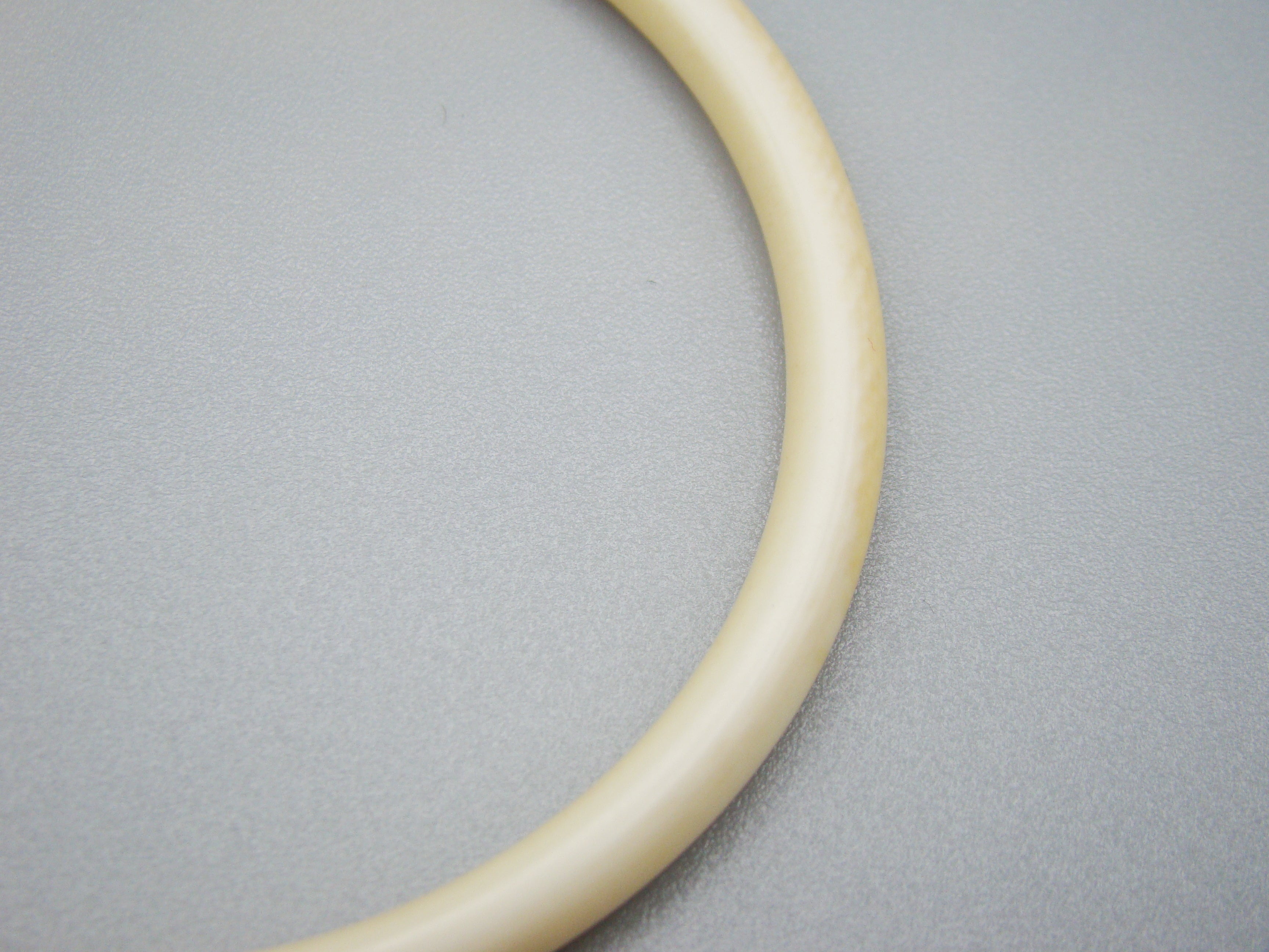 Antique Natural Elephant Ivory Bracelet - Kingdom of Antique Arts