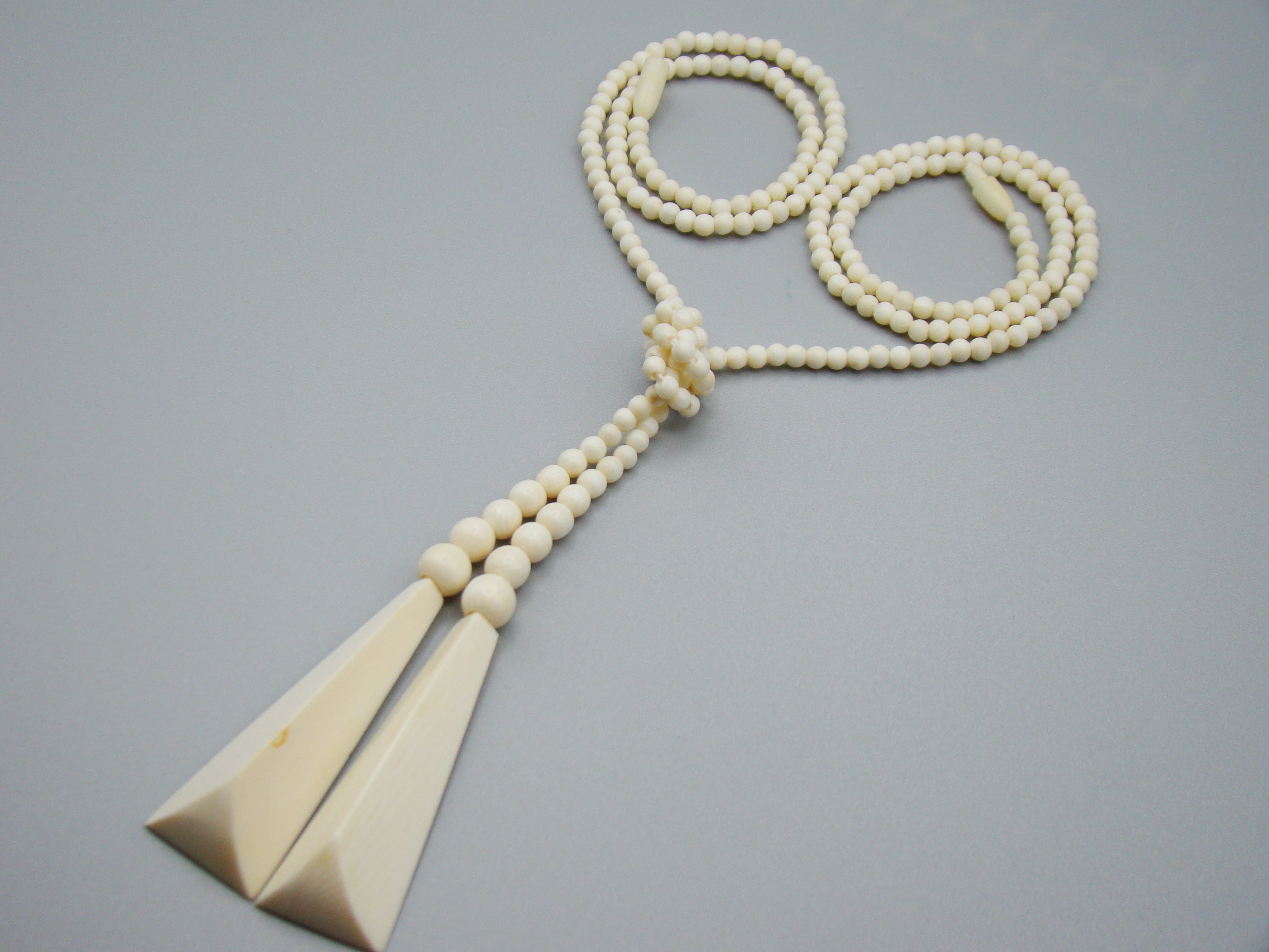 Antique Ivory, Natural Ivory, Ivory Necklace, Mediterranean Ivory, handcarved Ivory, Asien Ivory, Elephant Ivory, Ivory Chain