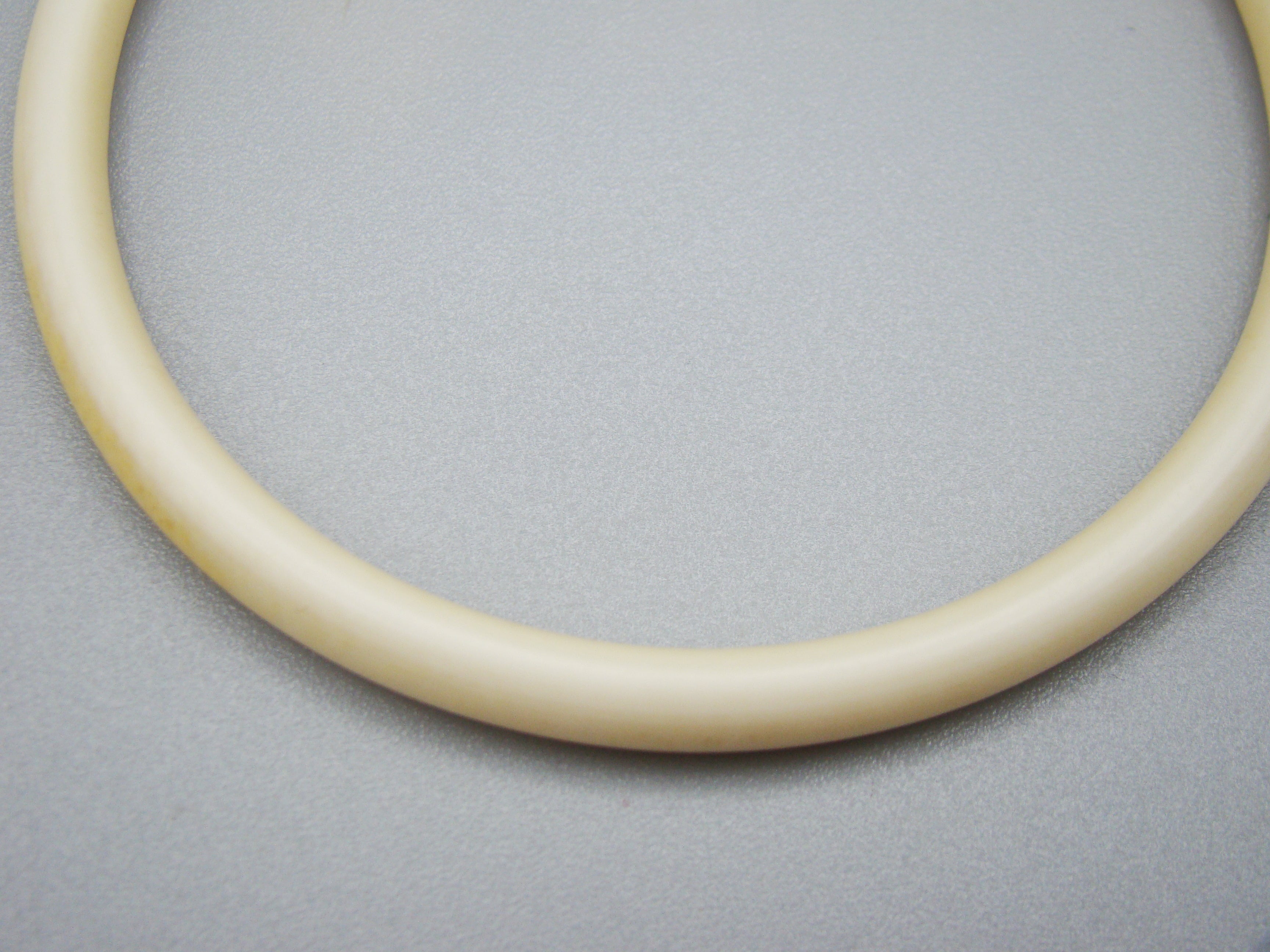 Antique Natural Elephant Ivory Bracelet - Kingdom of Antique Arts