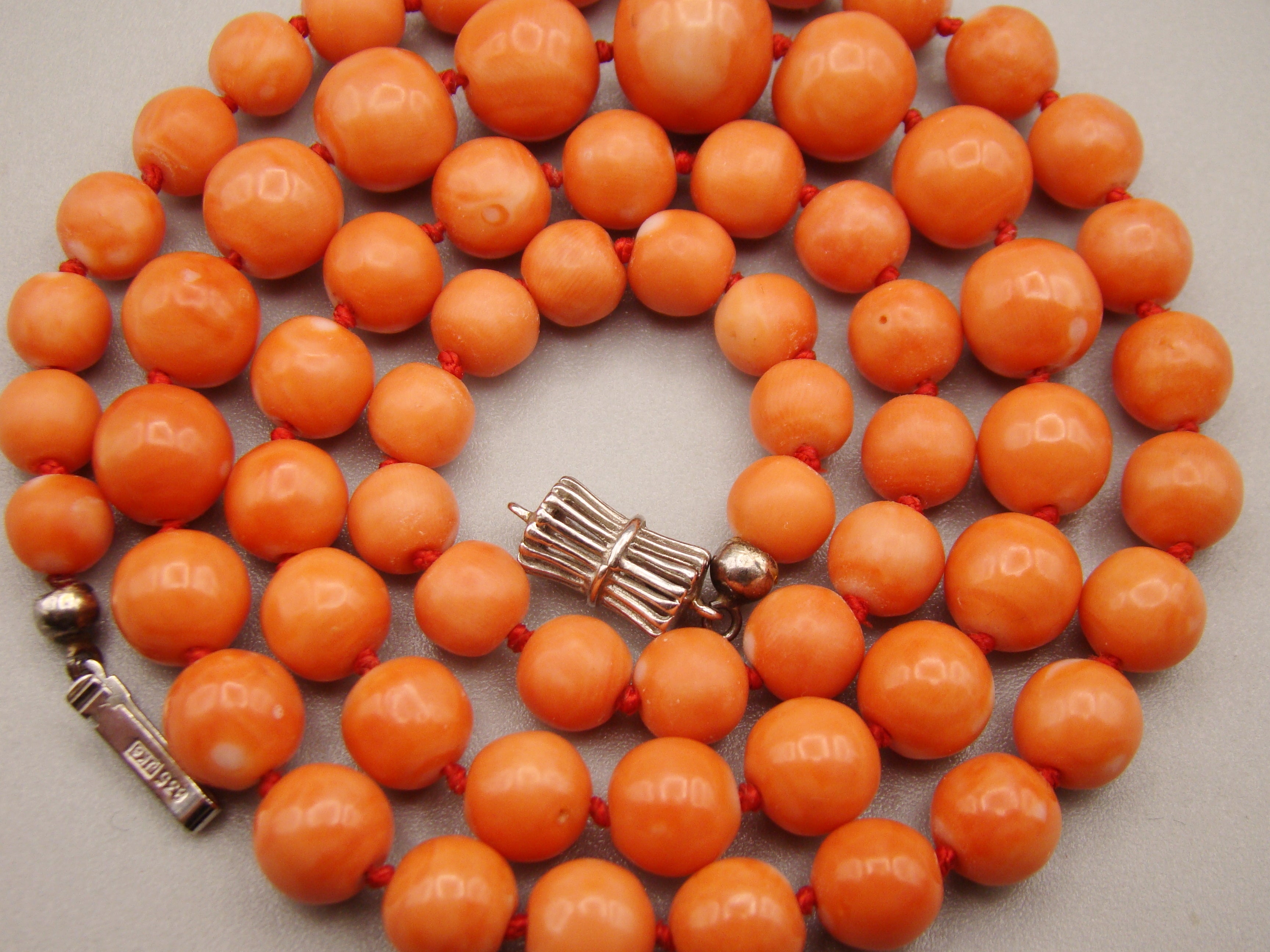 Antique Natural Undyed Momo Salmon Orange Coral Necklace - Kingdom of Antique Arts