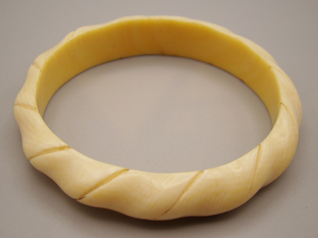 Antique Natural Elephant Ivory Bracelet - Kingdom of Antique Arts