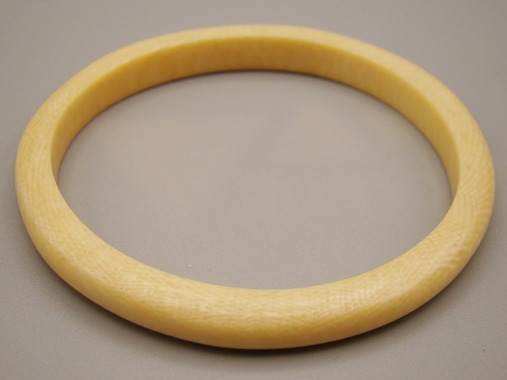 Antique Ivory, Natural Ivory, Ivory Bracelet, Mediterranean Ivory, handcarved Ivory, Asien Ivory, Elephant Ivory