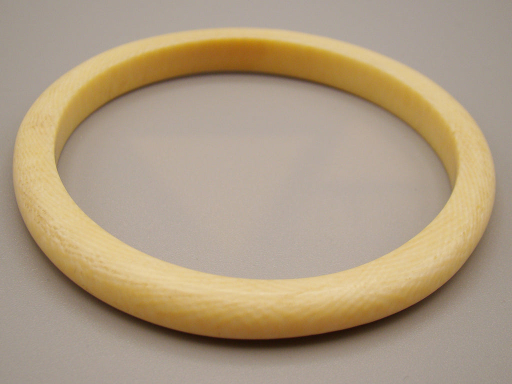 Antique Ivory, Natural Ivory, Ivory Bracelet, Mediterranean Ivory, handcarved Ivory, Asien Ivory, Elephant Ivory