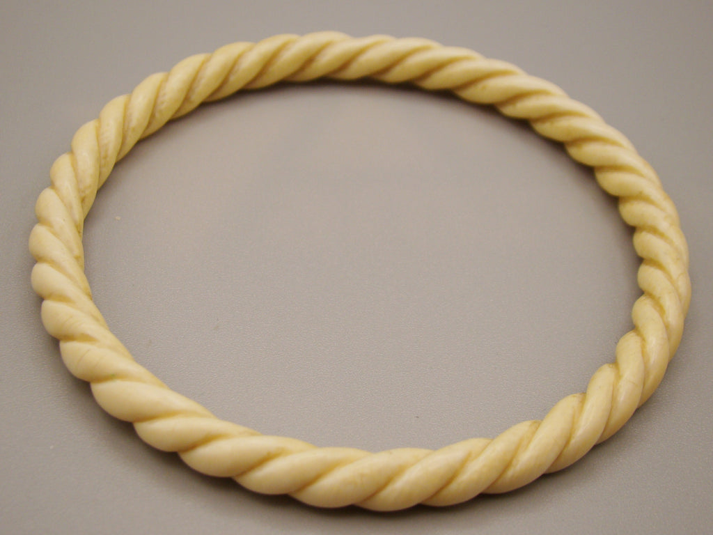 Antique Ivory, Natural Ivory, Ivory Bracelet, Mediterranean Ivory, handcarved Ivory, Asien Ivory, Elephant Ivory