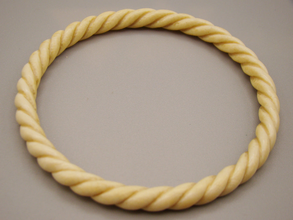 Antique Ivory, Natural Ivory, Ivory Bracelet, Mediterranean Ivory, handcarved Ivory, Asien Ivory, Elephant Ivory