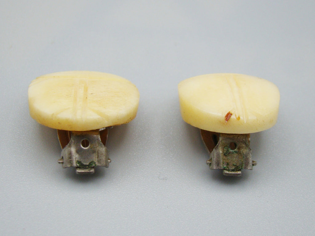Antique Bone, Natural Bone, Bone necklace, Mediterranean Bone, handcarved bone, Asien Bone
