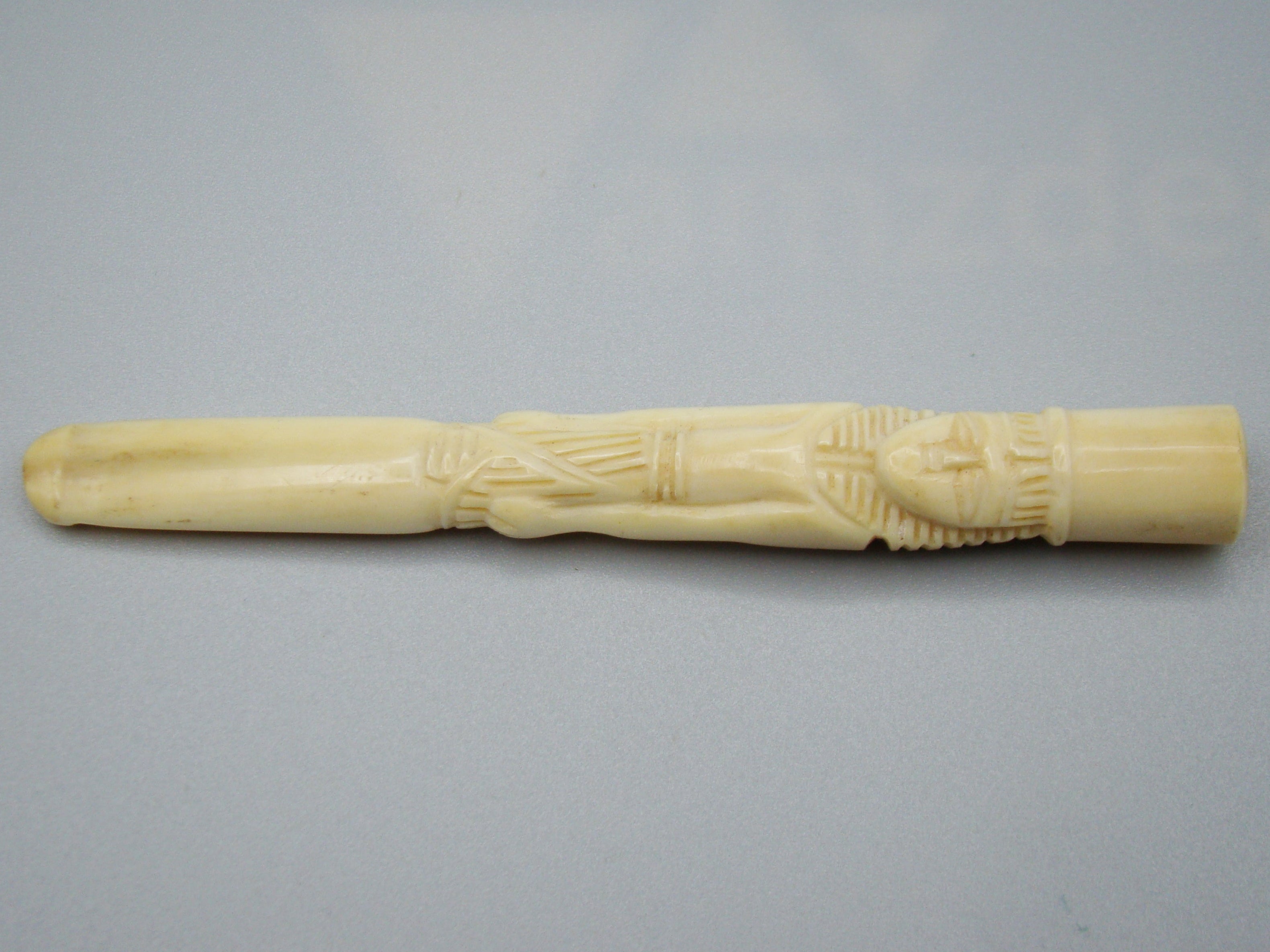 Antique Ivory, Natural Ivory, Ivory Mouthpiece, Mediterranean Ivory, handcarved Ivory, Asien Ivory, Elephant Ivory