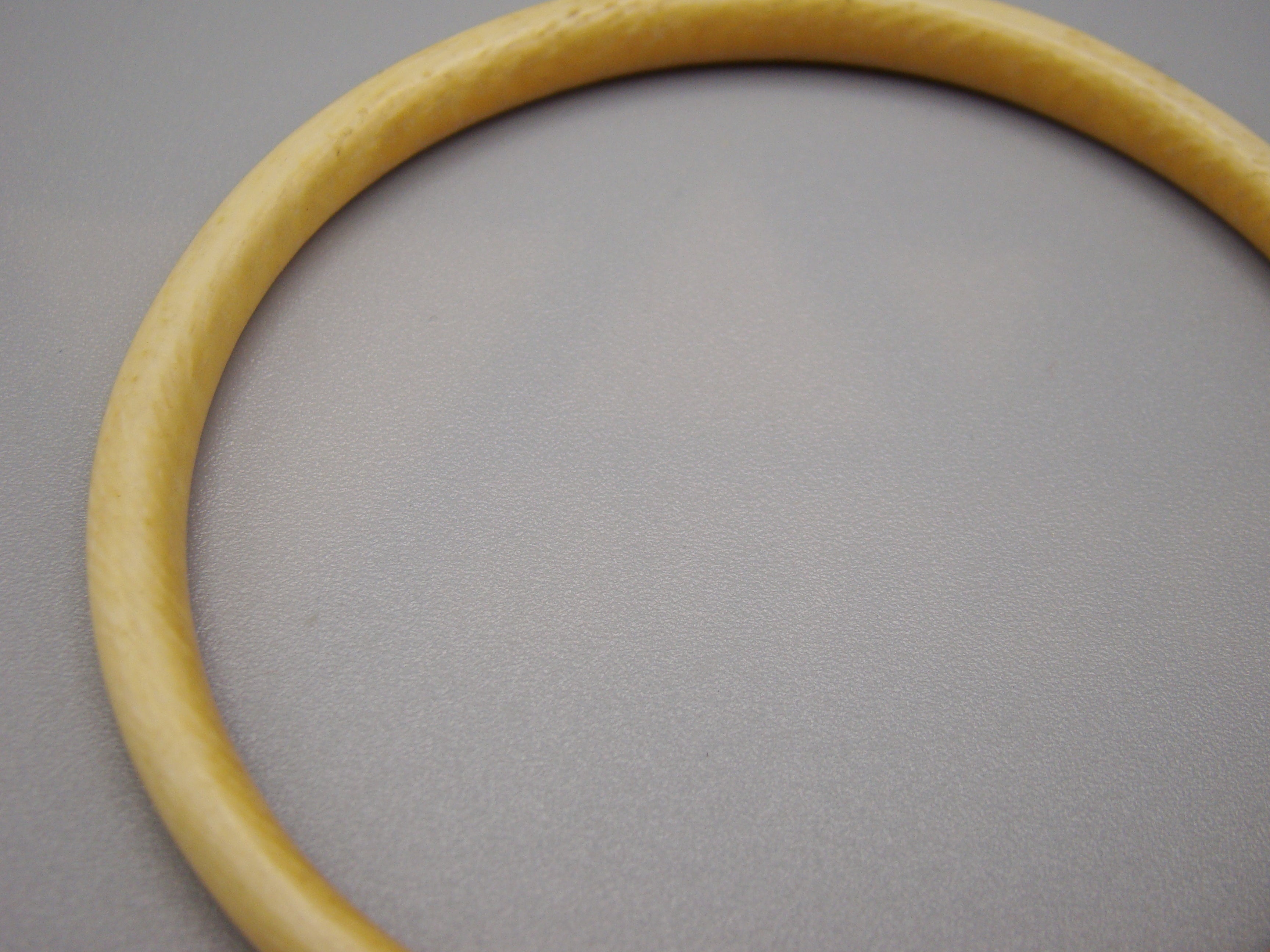 Antique Natural Elephant Ivory Bracelet - Kingdom of Antique Arts