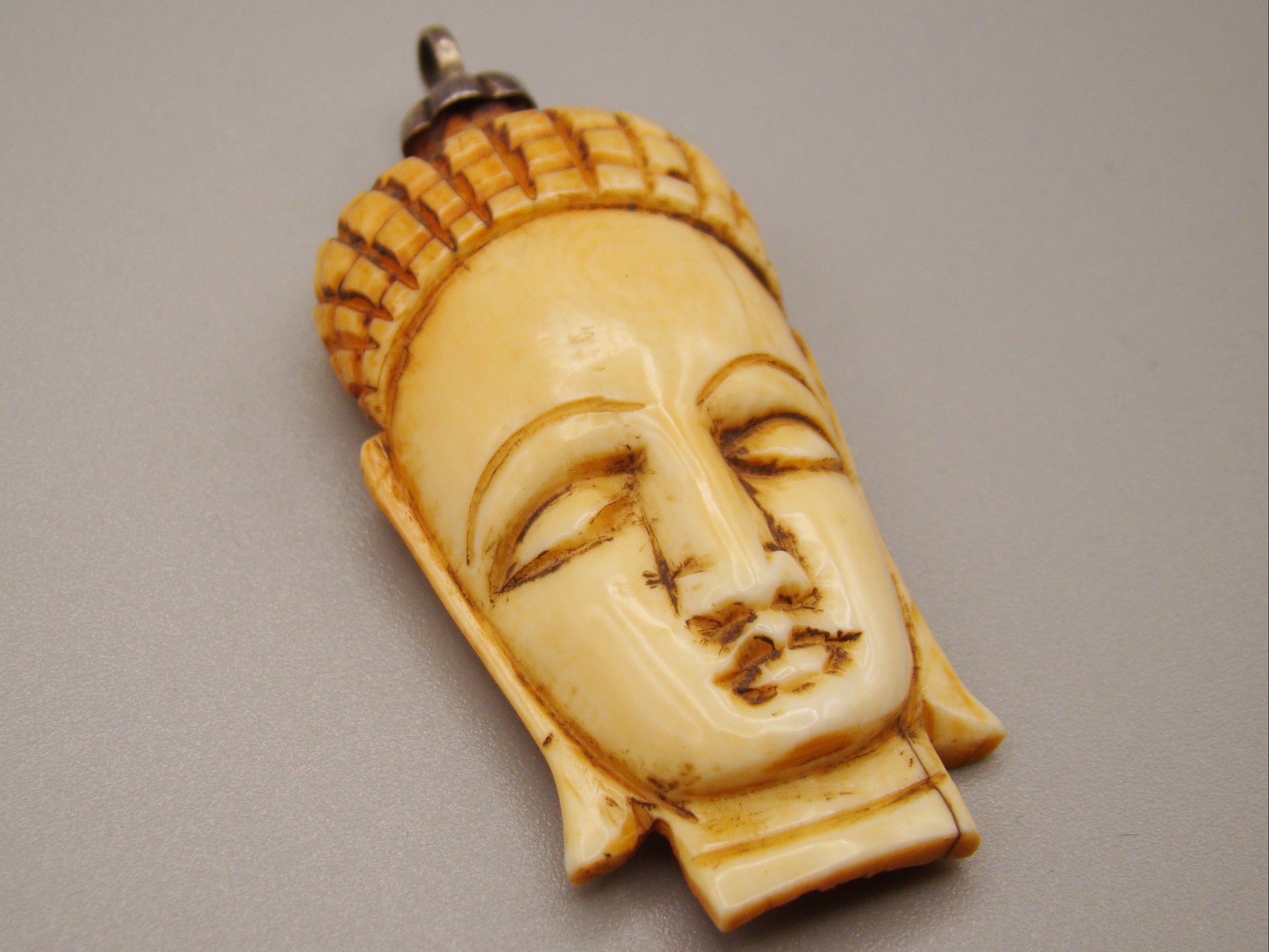 Antique Natural Elephant Ivory Pendant - Kingdom of Antique Arts