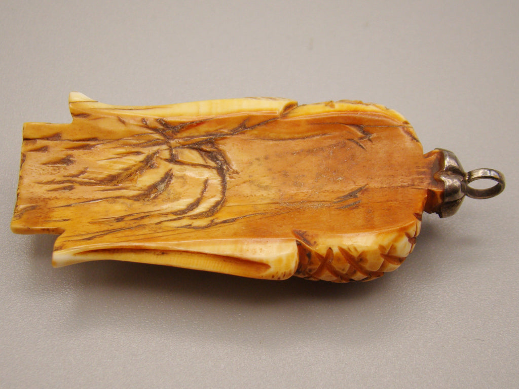 Antique Natural Elephant Ivory Pendant - Kingdom of Antique Arts