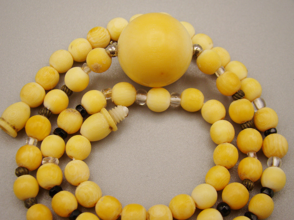 Antique Natural Elephant Ivory Necklace - Kingdom of Antique Arts
