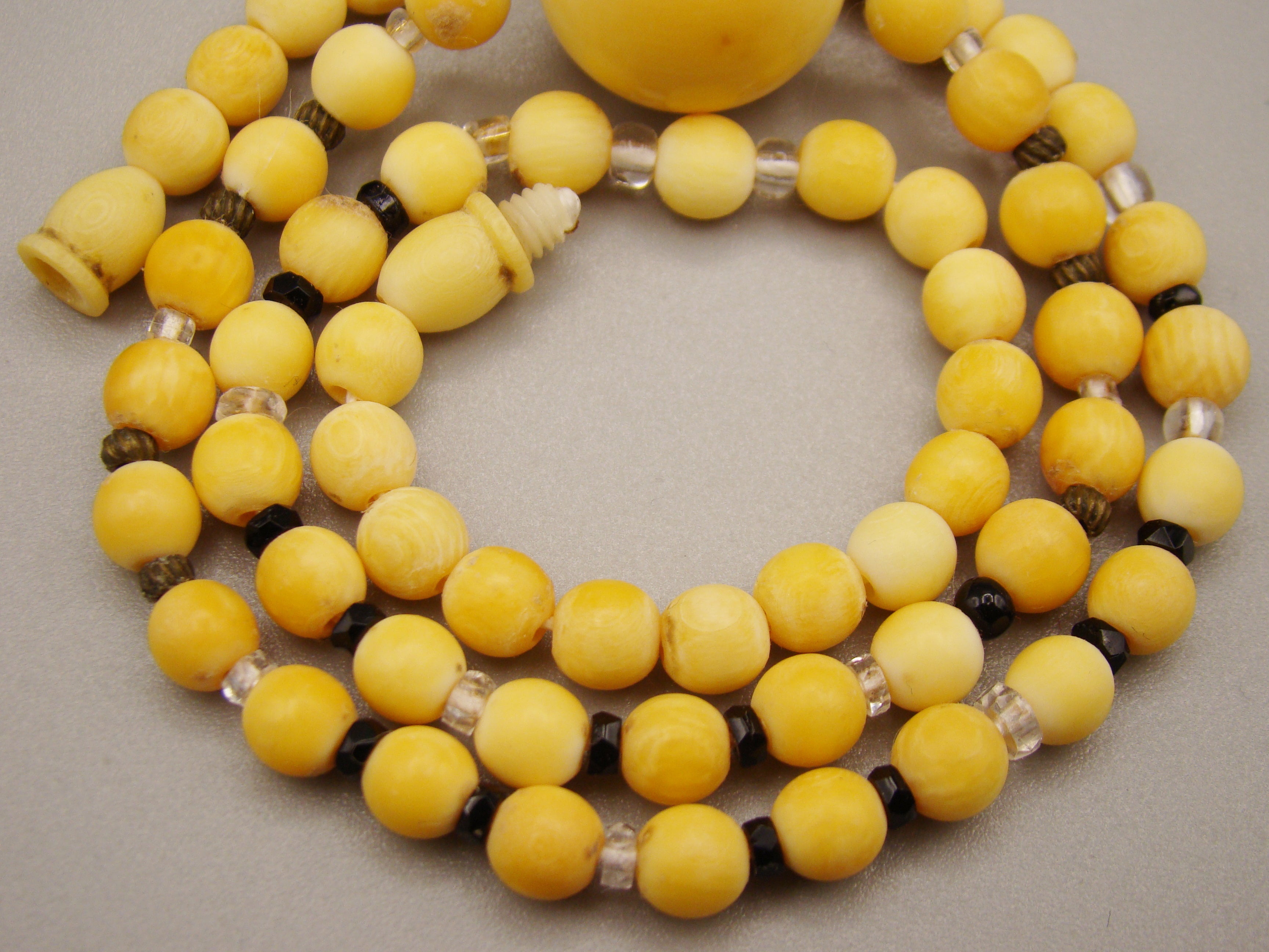 Antique Natural Elephant Ivory Necklace - Kingdom of Antique Arts