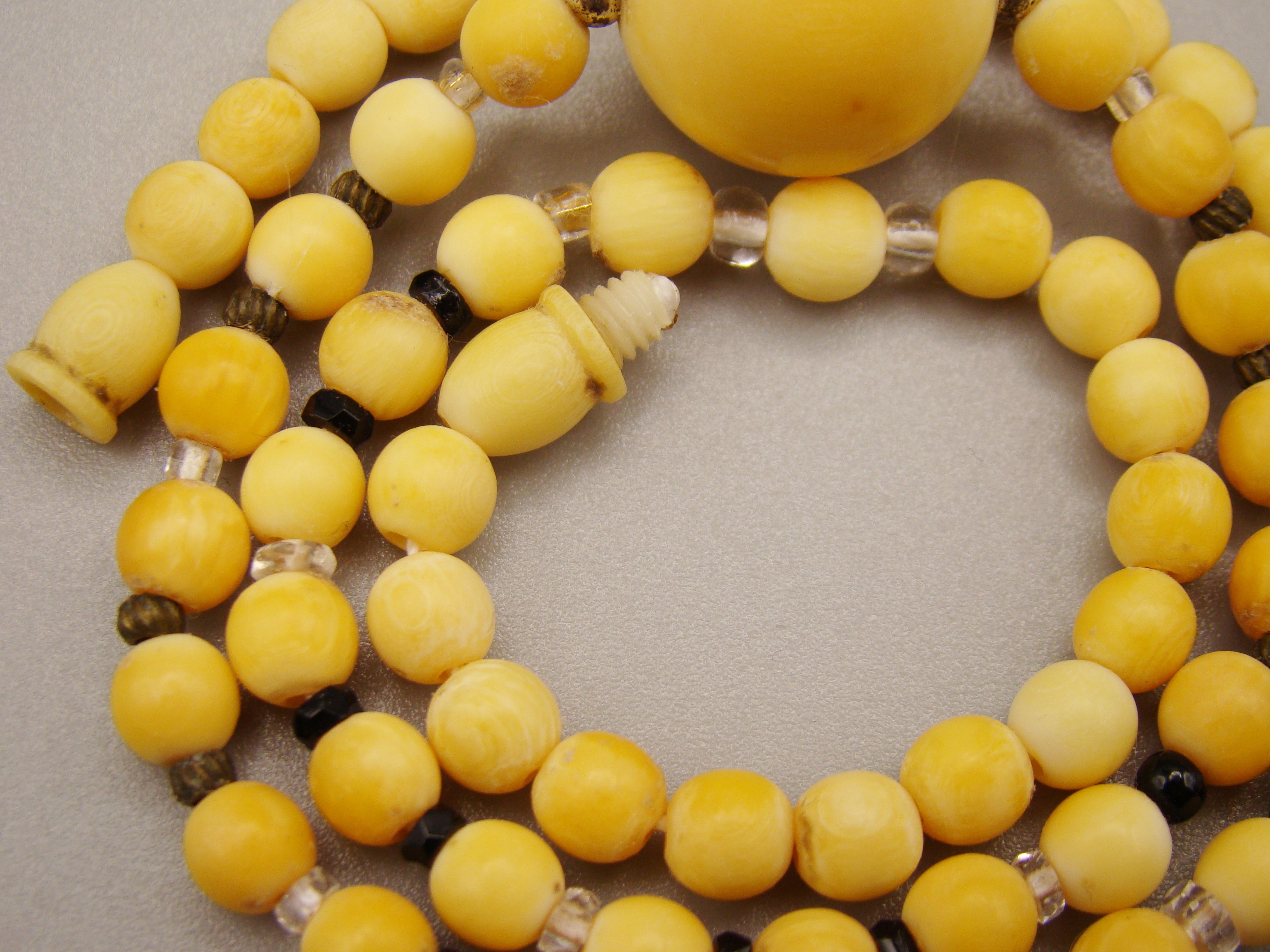 Antique Natural Elephant Ivory Necklace - Kingdom of Antique Arts