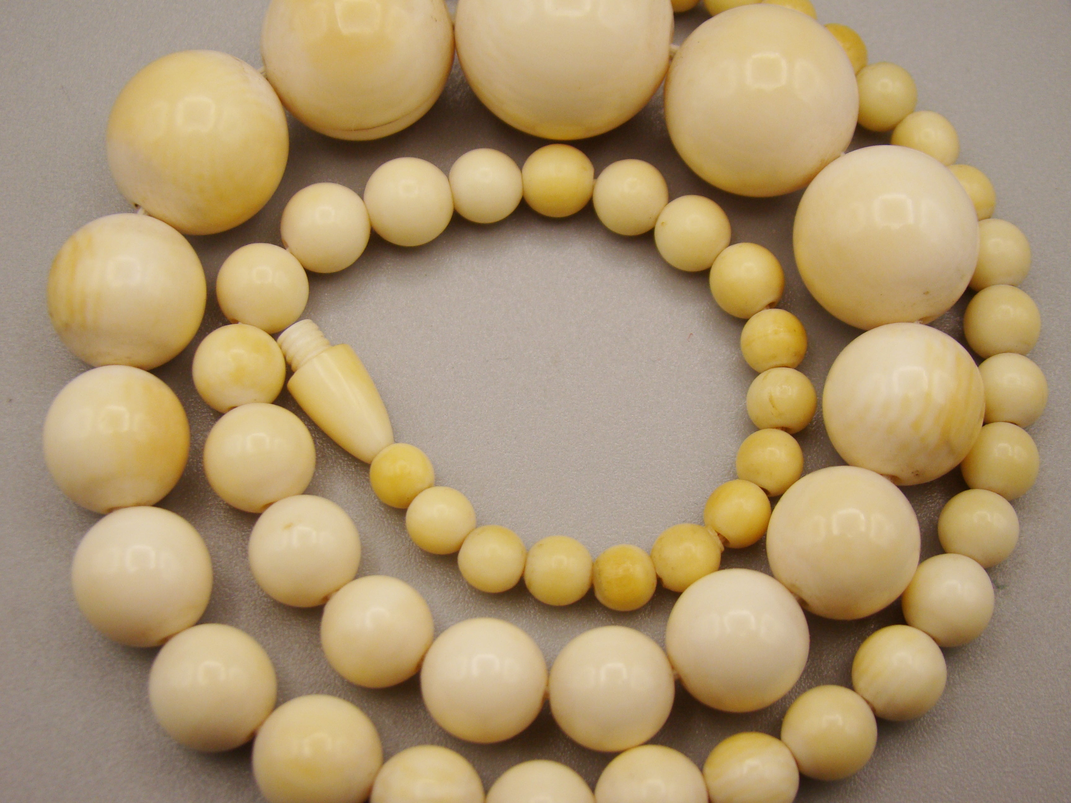 Antique Natural Elephant Ivory Necklace - Kingdom of Antique Arts