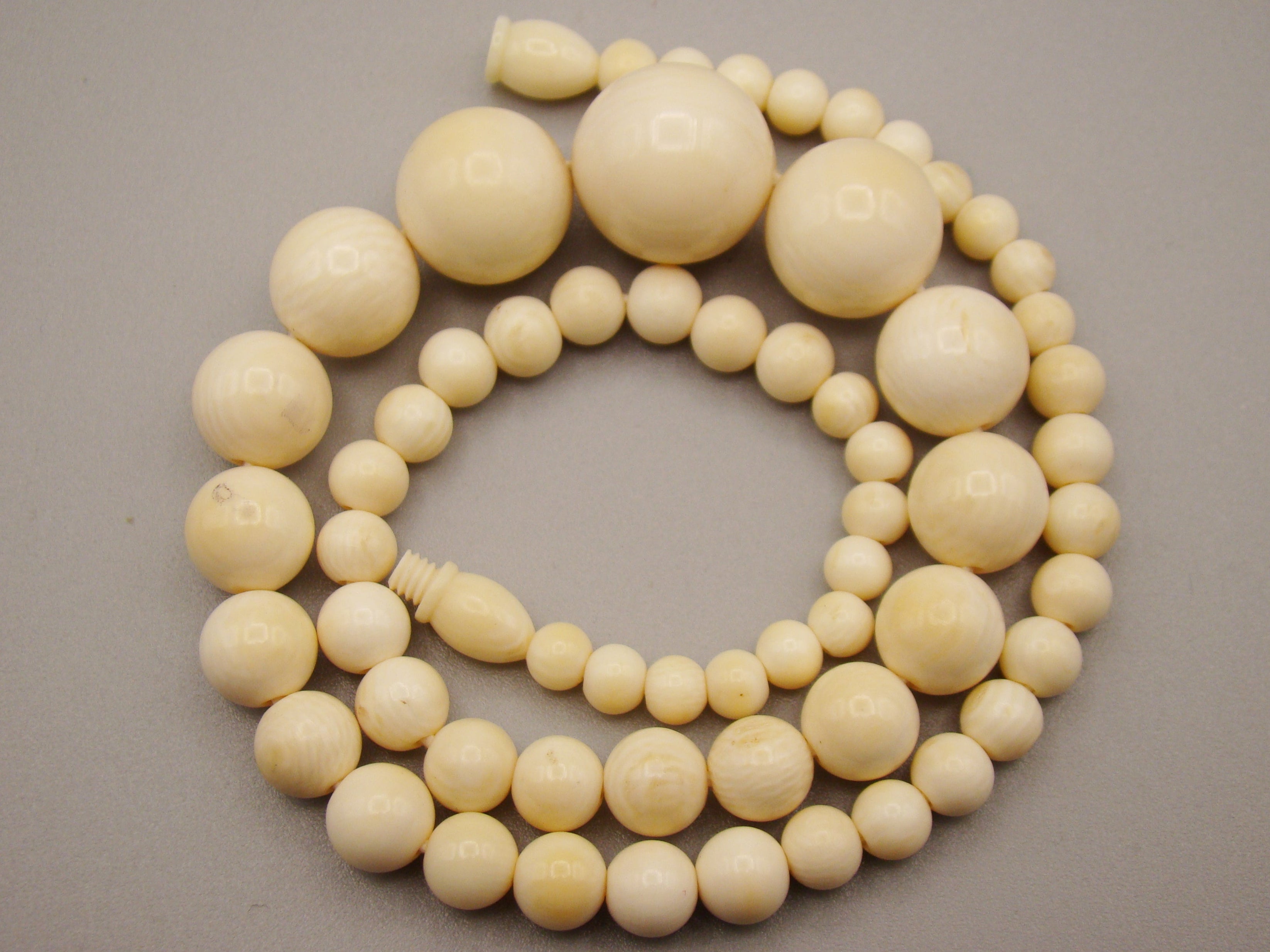 Antique Natural Elephant Ivory Necklace - Kingdom of Antique Arts
