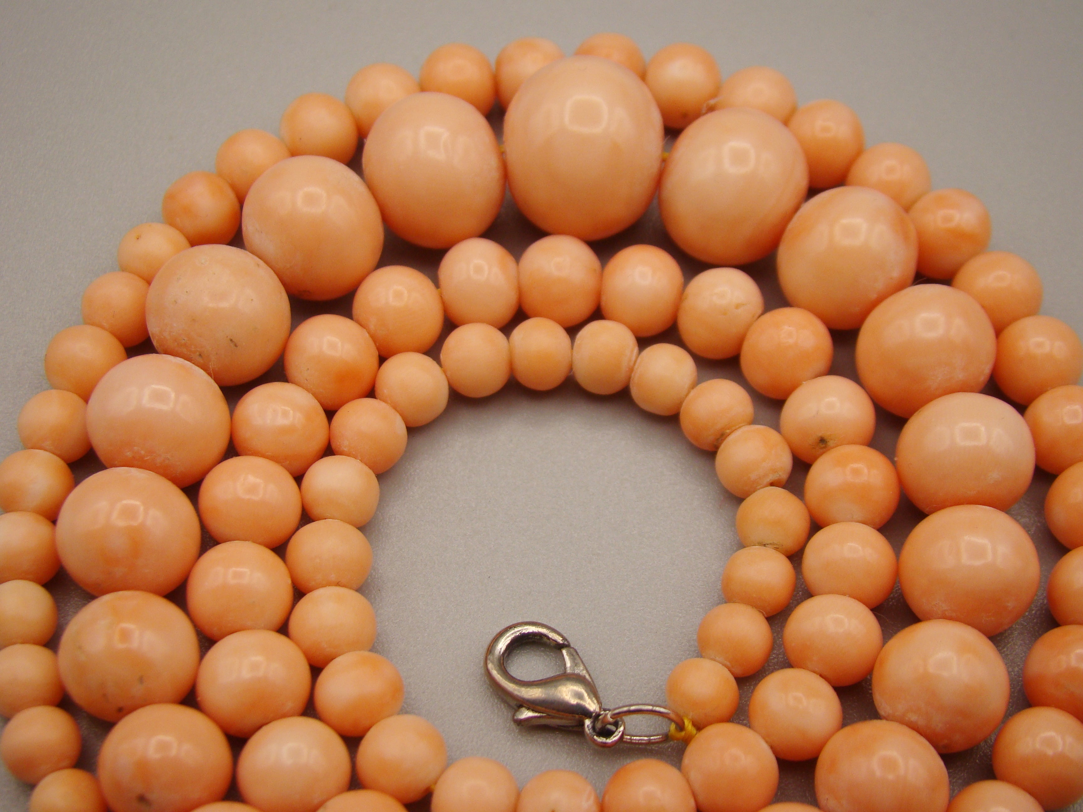 Antique Natural Undyed Salmon Coral Necklace - Kingdom of Antique Arts