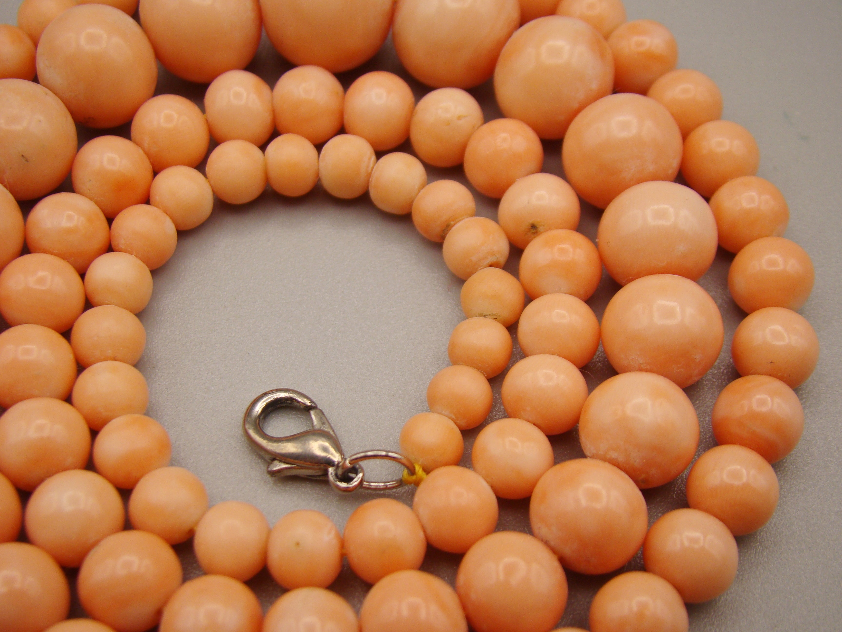 Antique Natural Undyed Salmon Coral Necklace - Kingdom of Antique Arts