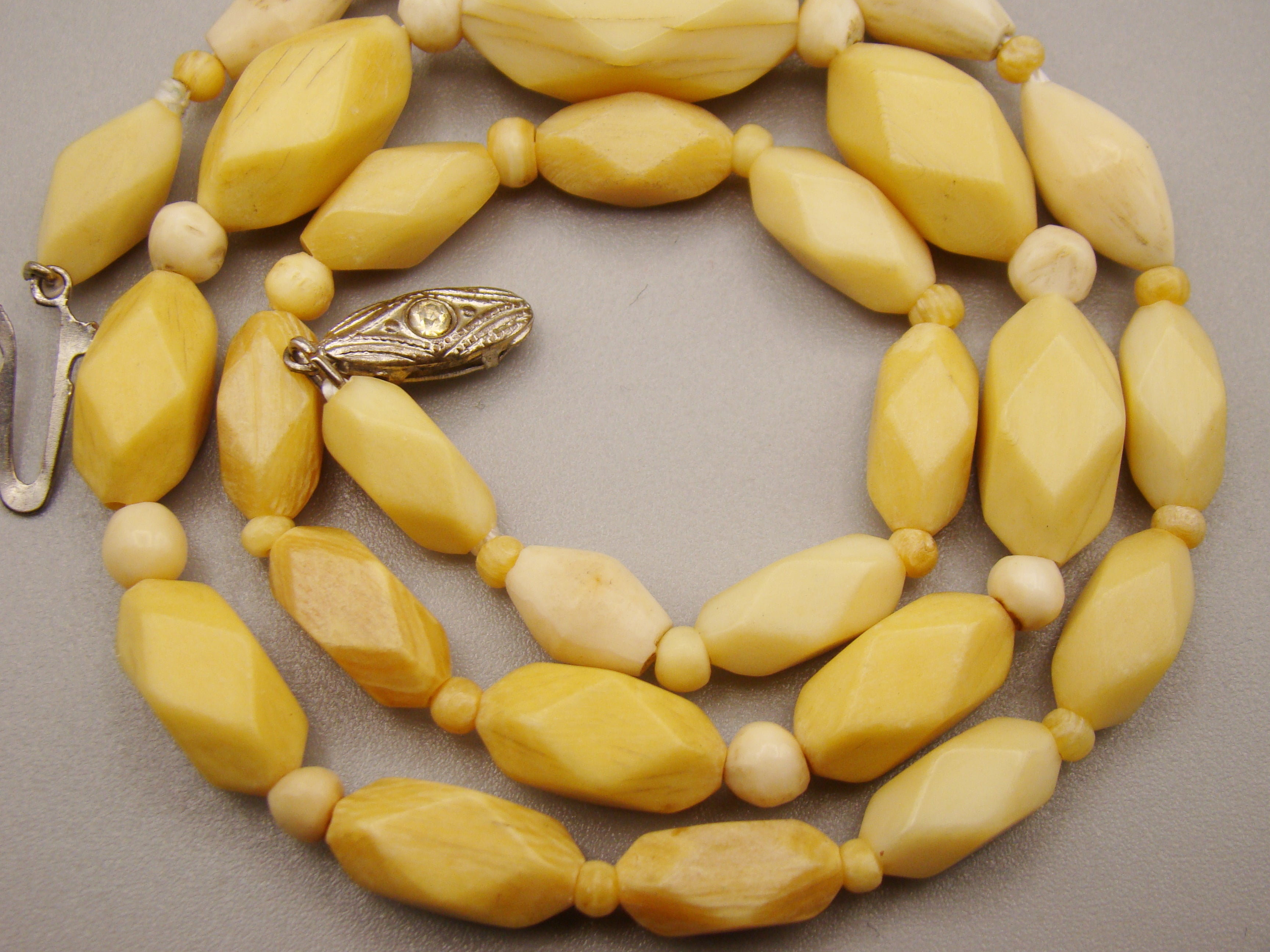 Antique Natural Elephant Ivory Necklace - Kingdom of Antique Arts