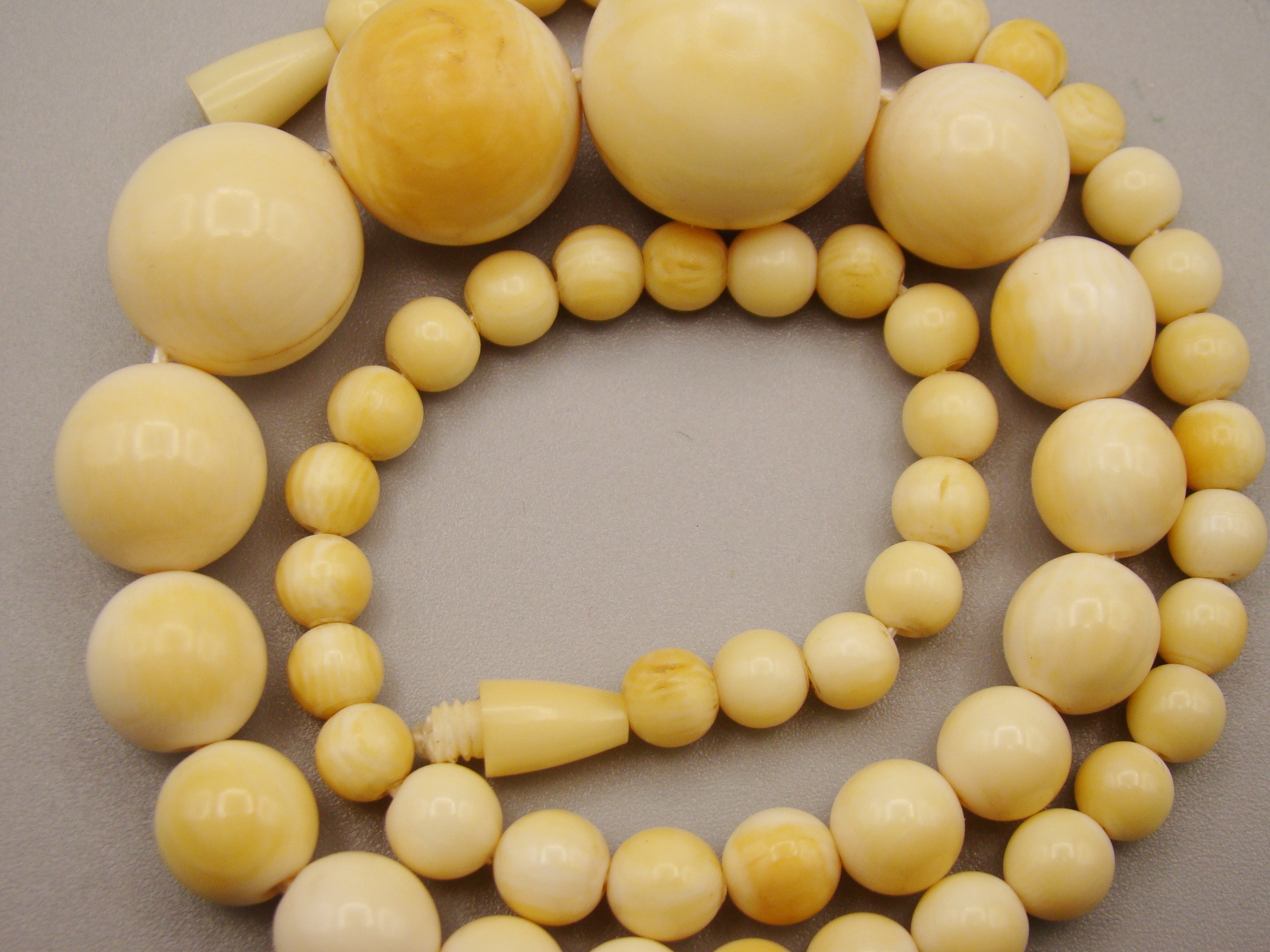 Antique Natural Elephant Ivory Necklace - Kingdom of Antique Arts