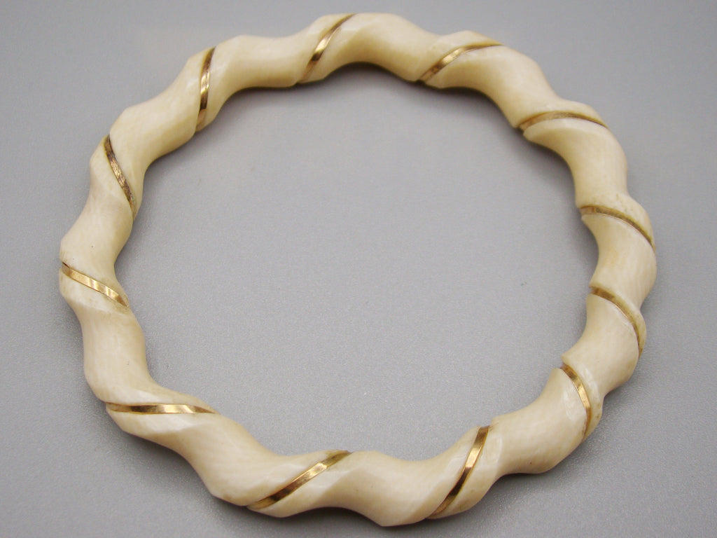 Antique Ivory, Natural Ivory, Ivory Bracelet, Mediterranean Ivory, handcarved Ivory, Asien Ivory, Elephant Ivory