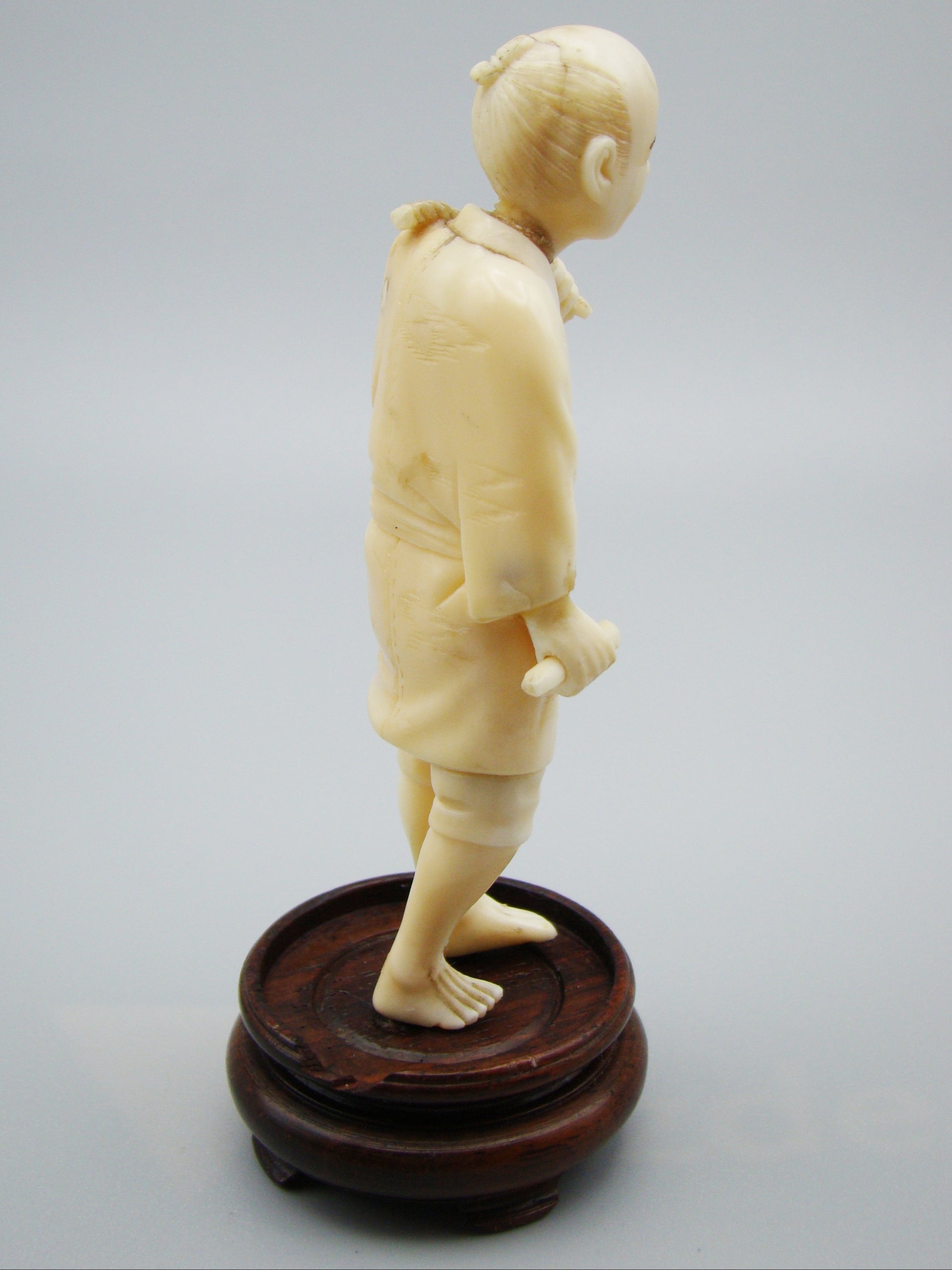 Antique Ivory, Natural Ivory, Ivory Figurine, Mediterranean Ivory, handcarved Ivory, Asien Ivory, Elephant Ivory