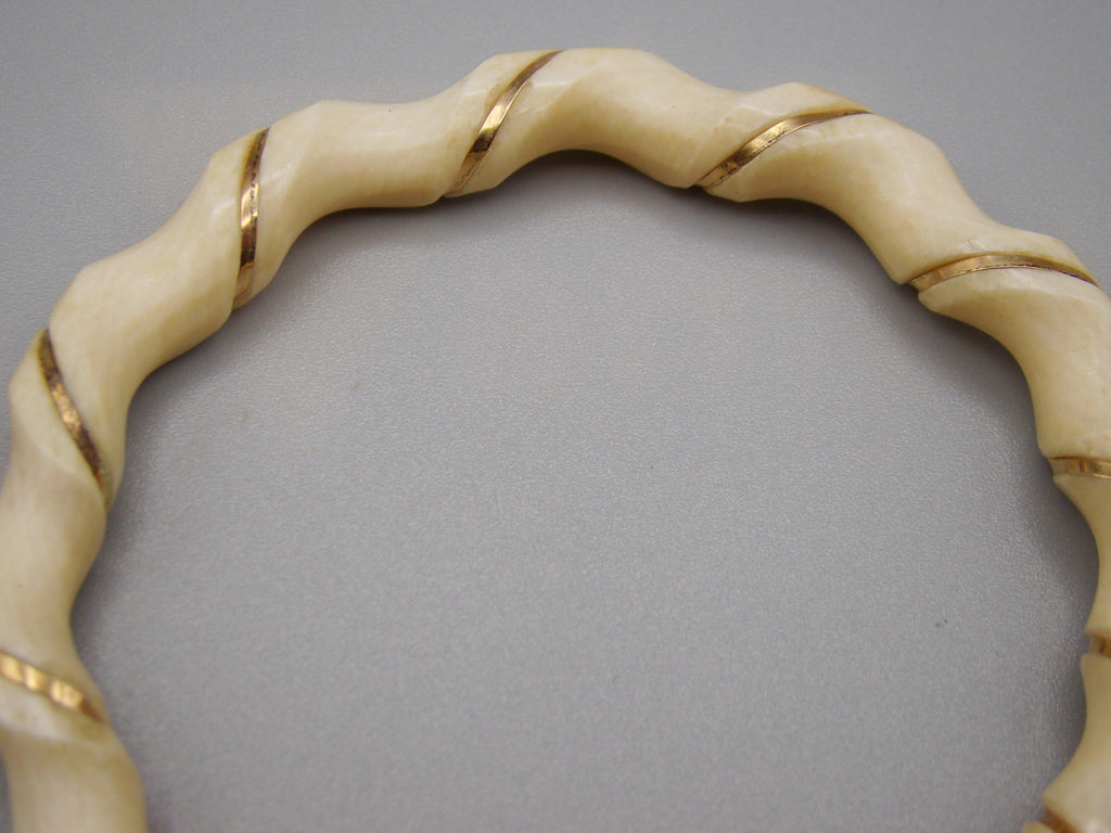 Antique Ivory, Natural Ivory, Ivory Bracelet, Mediterranean Ivory, handcarved Ivory, Asien Ivory, Elephant Ivory