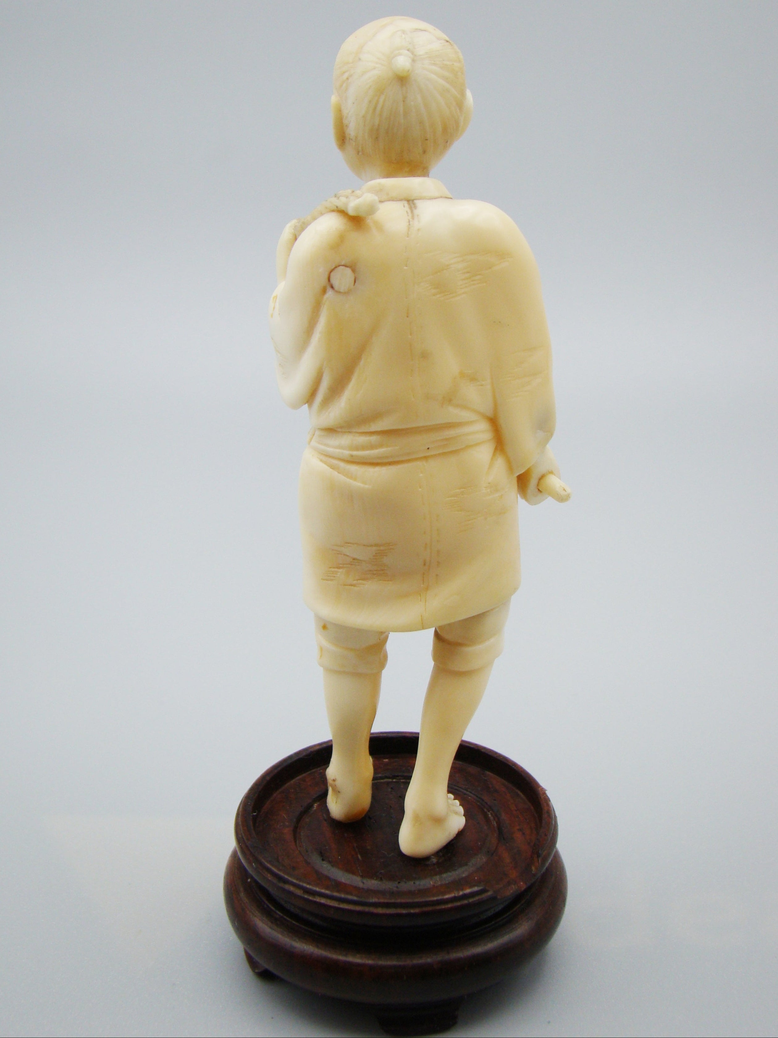 Antique Ivory, Natural Ivory, Ivory Figurine, Mediterranean Ivory, handcarved Ivory, Asien Ivory, Elephant Ivory
