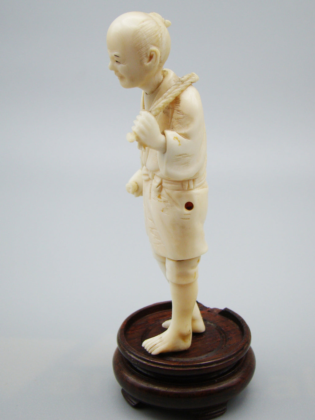 Antique Ivory, Natural Ivory, Ivory Figurine, Mediterranean Ivory, handcarved Ivory, Asien Ivory, Elephant Ivory