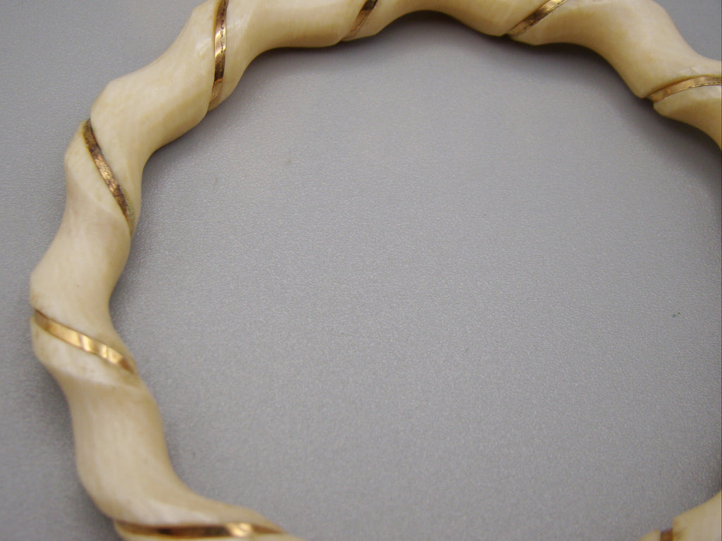 Antique Ivory, Natural Ivory, Ivory Bracelet, Mediterranean Ivory, handcarved Ivory, Asien Ivory, Elephant Ivory