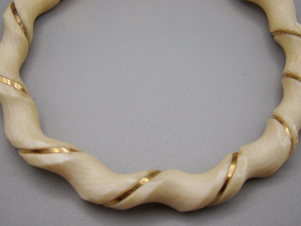 Antique Ivory, Natural Ivory, Ivory Bracelet, Mediterranean Ivory, handcarved Ivory, Asien Ivory, Elephant Ivory