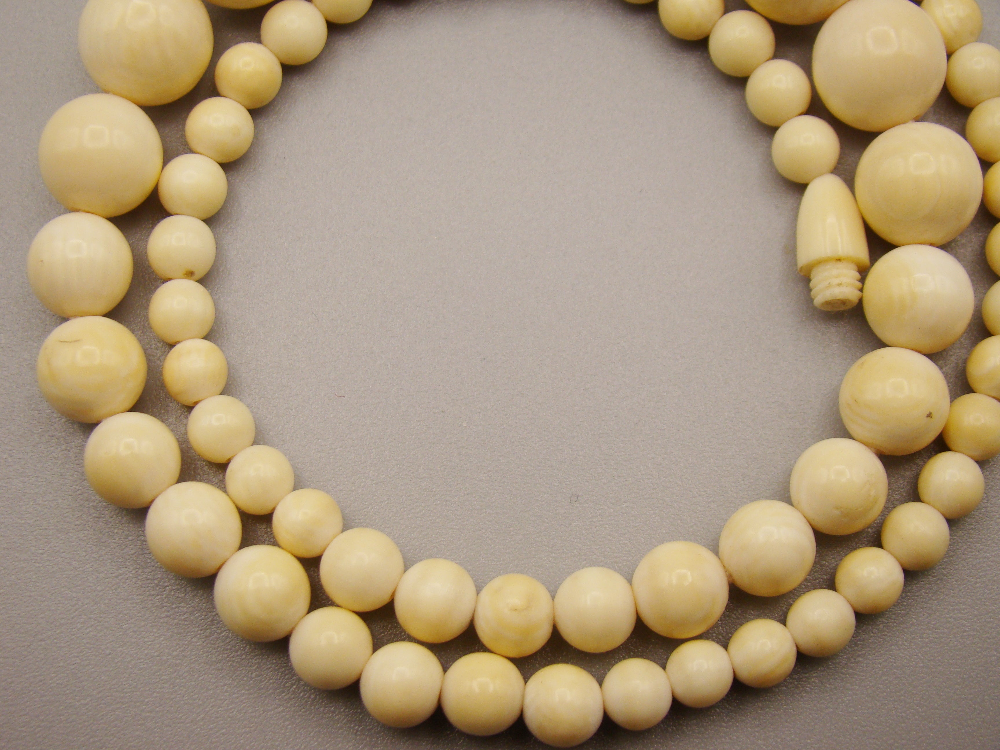 Antique Natural Elephant Ivory Necklace - Kingdom of Antique Arts