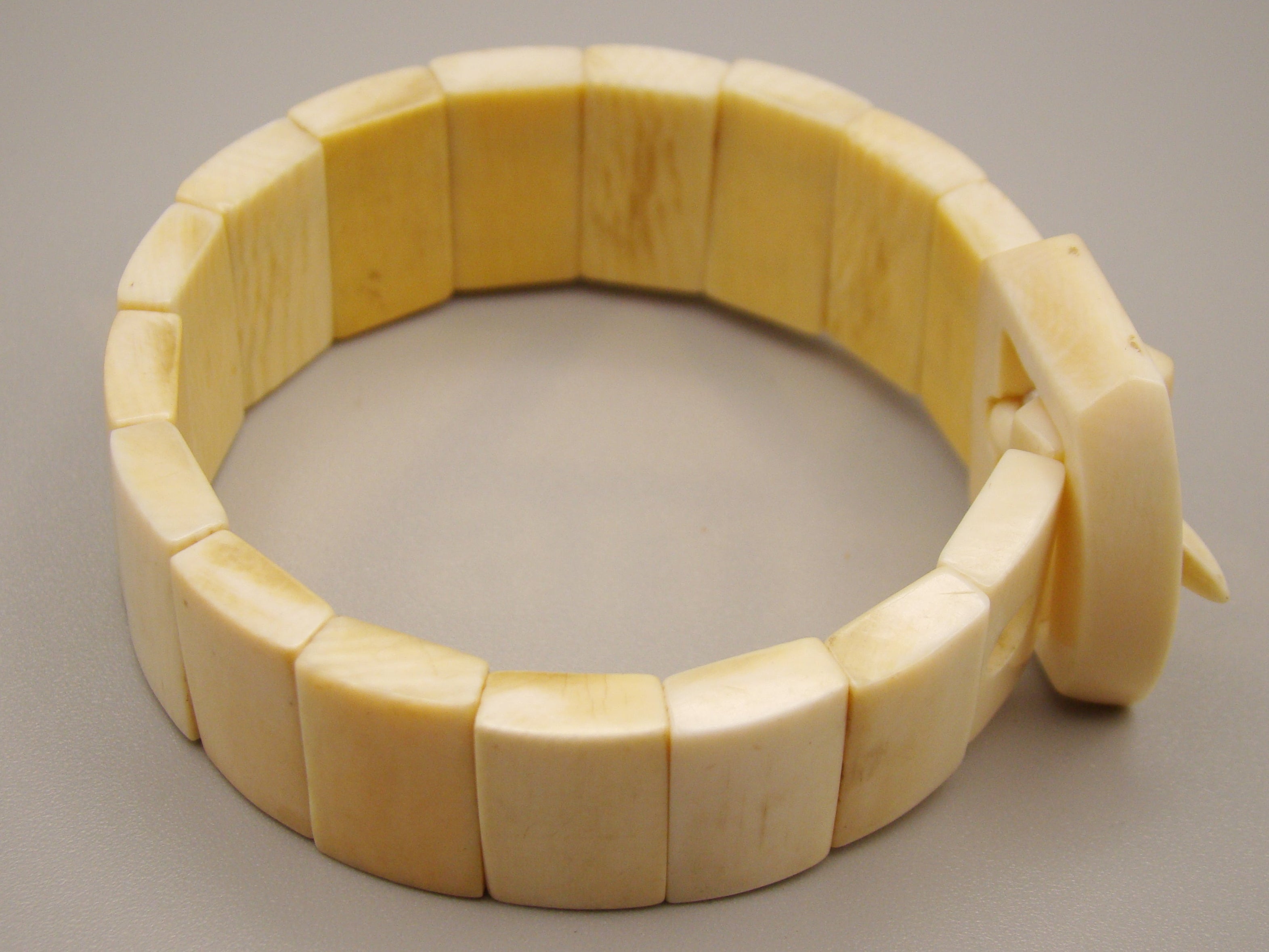 Antique Natural Elephant Ivory Bracelet - Kingdom of Antique Arts