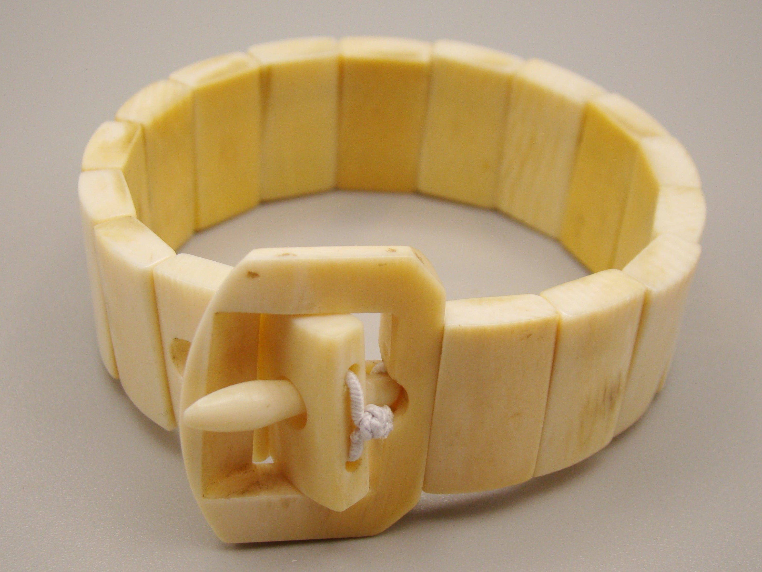 Antique Natural Elephant Ivory Bracelet - Kingdom of Antique Arts