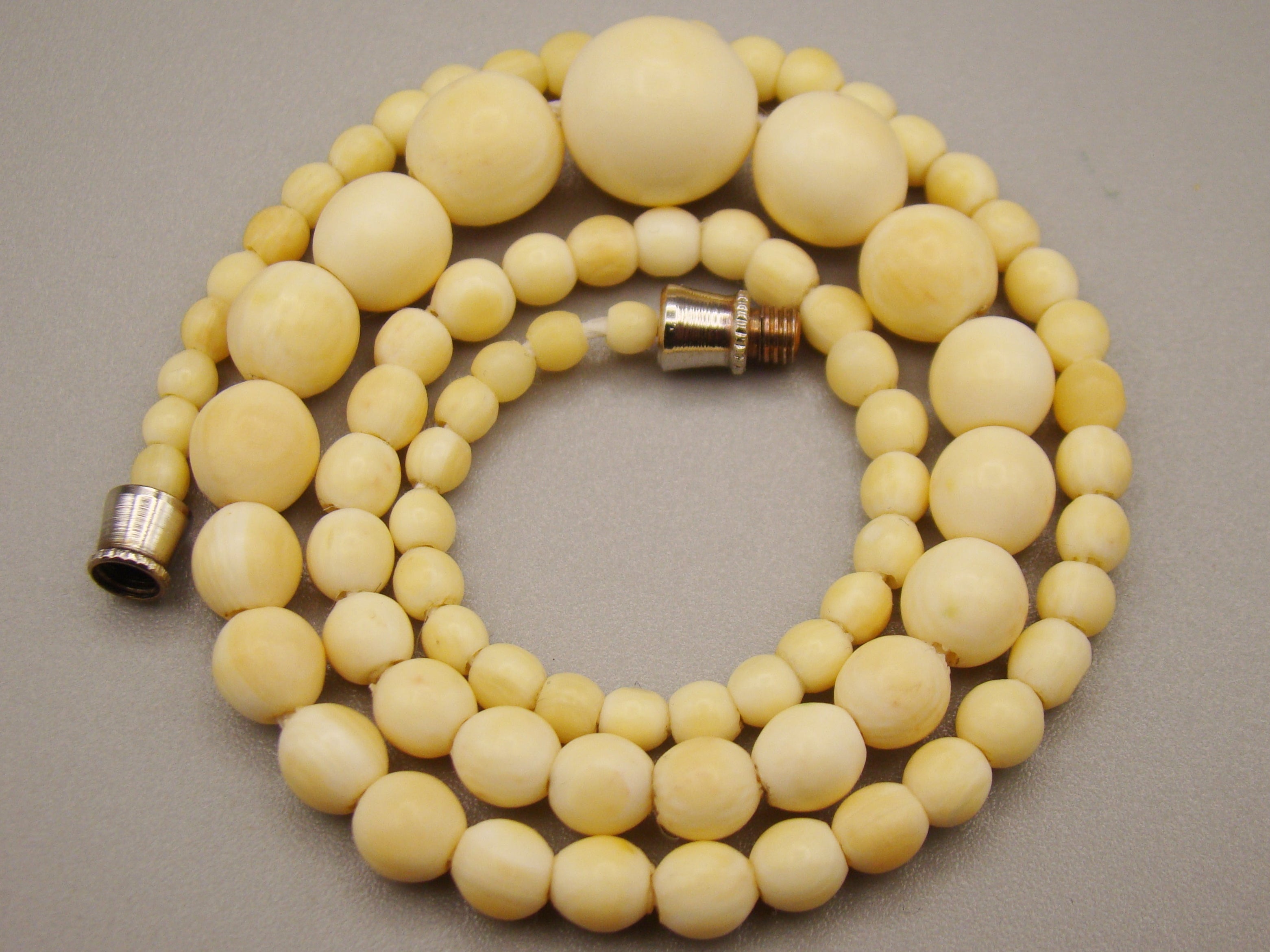 Antique Natural Elephant Ivory Necklace - Kingdom of Antique Arts