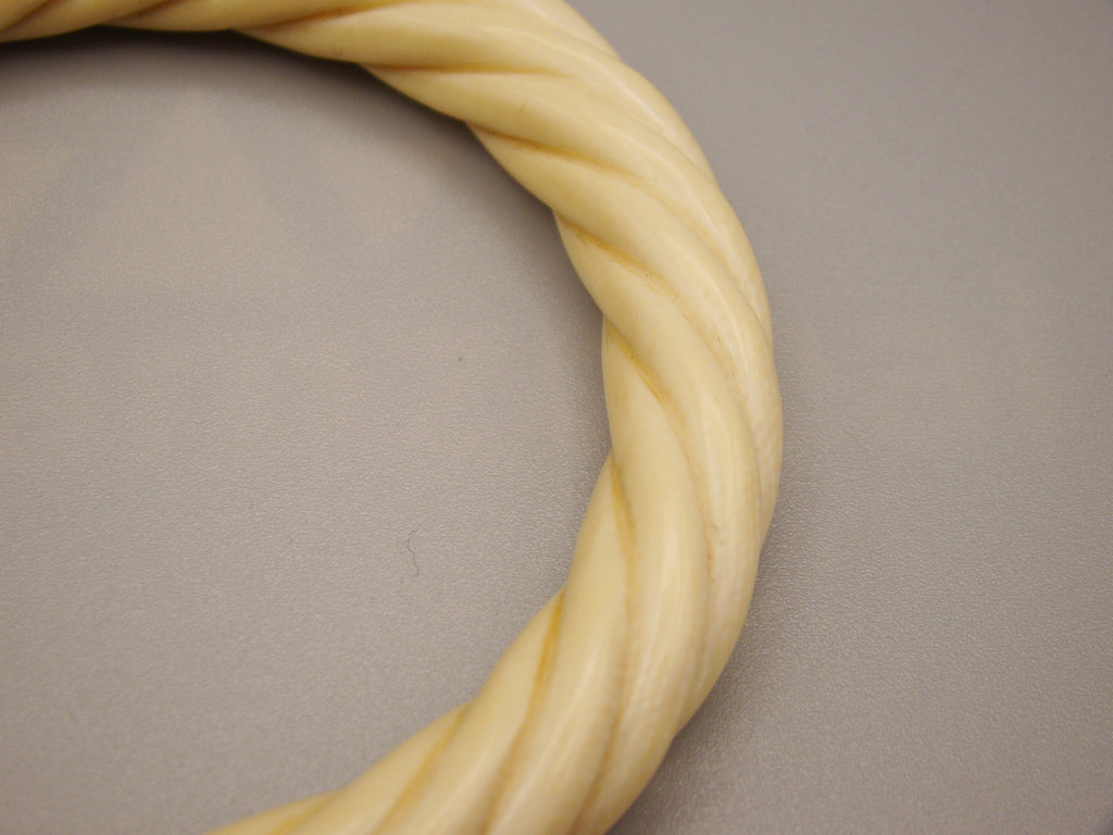Antique Natural Elephant Ivory Bracelet - Kingdom of Antique Arts