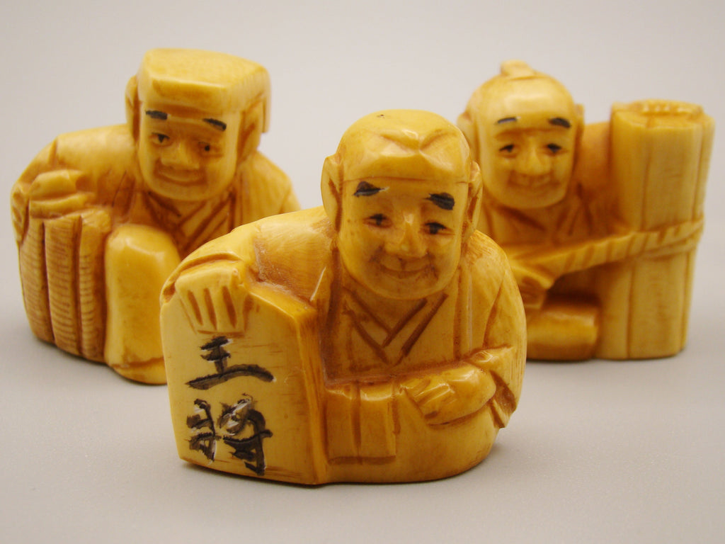 Antique Ivory, Natural Ivory, Ivory Figurine, Mediterranean Ivory, handcarved Ivory, Asien Ivory, Elephant Ivory, Netsuke, Netsuke - Japan, 20th Century