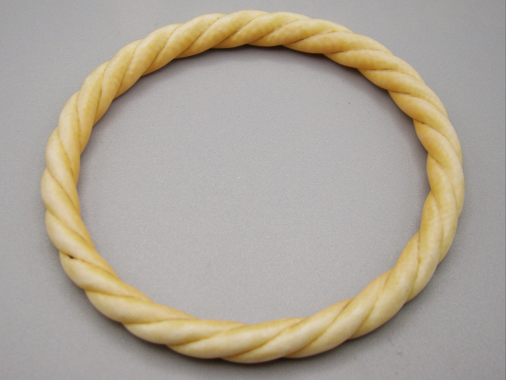 Antique Ivory, Natural Ivory, Ivory Bracelet, Mediterranean Ivory, handcarved Ivory, Asien Ivory, Elephant Ivory