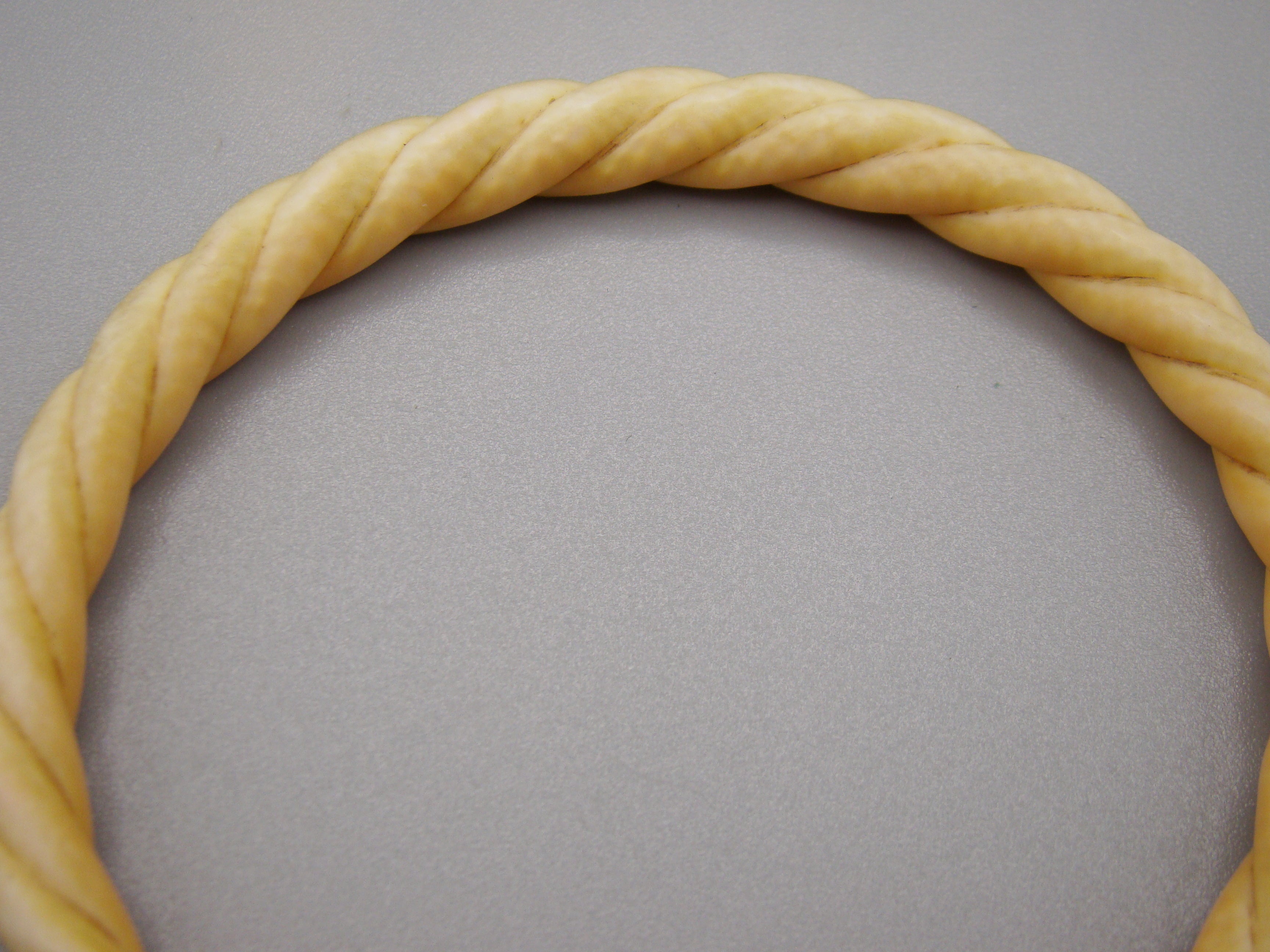 Antique Ivory, Natural Ivory, Ivory Bracelet, Mediterranean Ivory, handcarved Ivory, Asien Ivory, Elephant Ivory